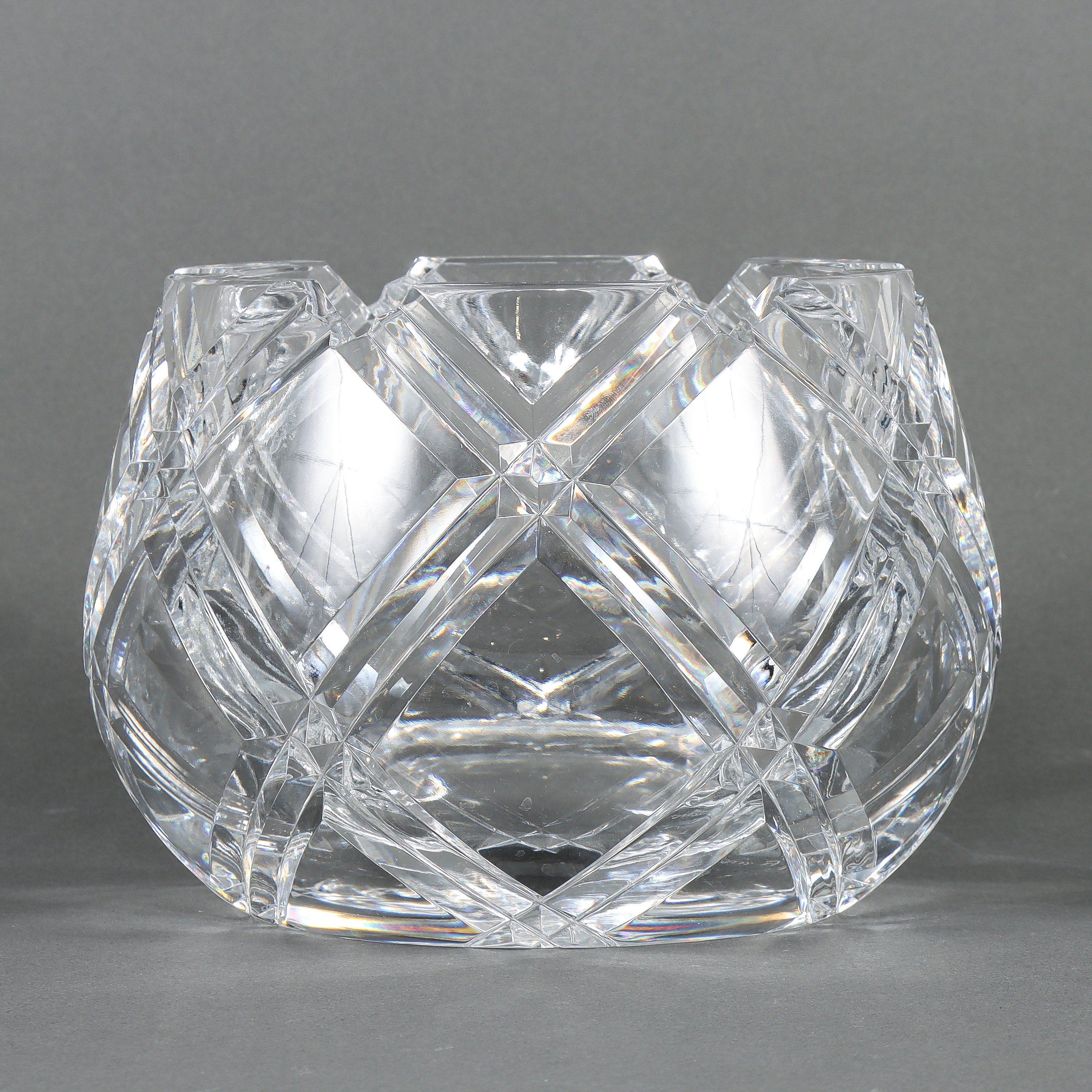 OLLE ALBERIUS. Kristallskål, Orrefors, signerad.