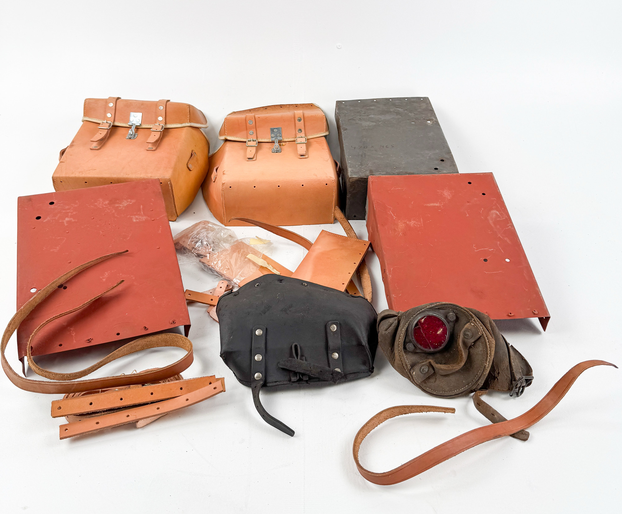 MONARK ALBIN, m/42, sidoväskor, 1940-tal, Sverige.