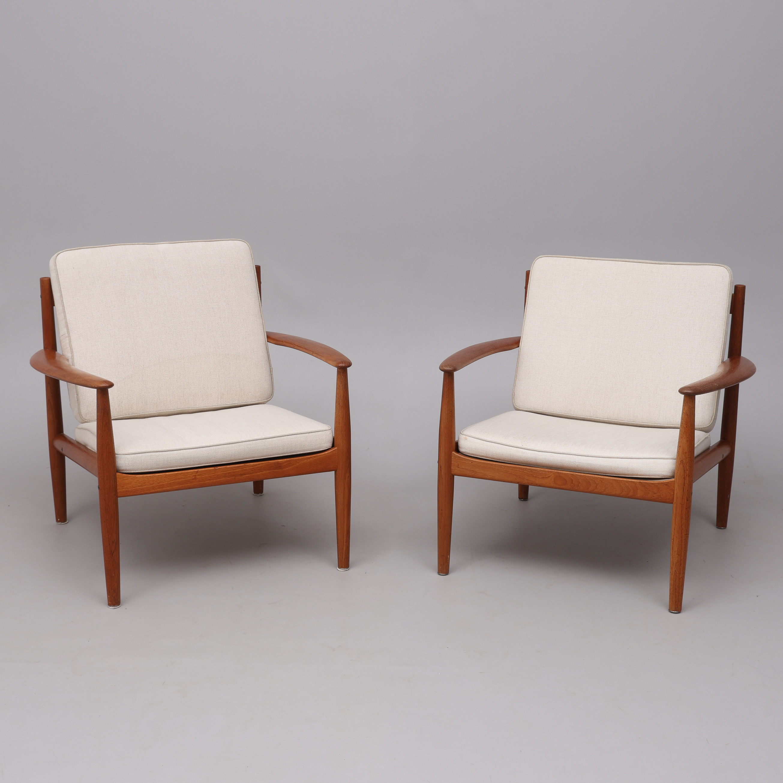 GRETE JALK. FÅTÖLJER, ETT PAR, TEAK, FRANCE & SØN, DANMARK, 1960-TAL.