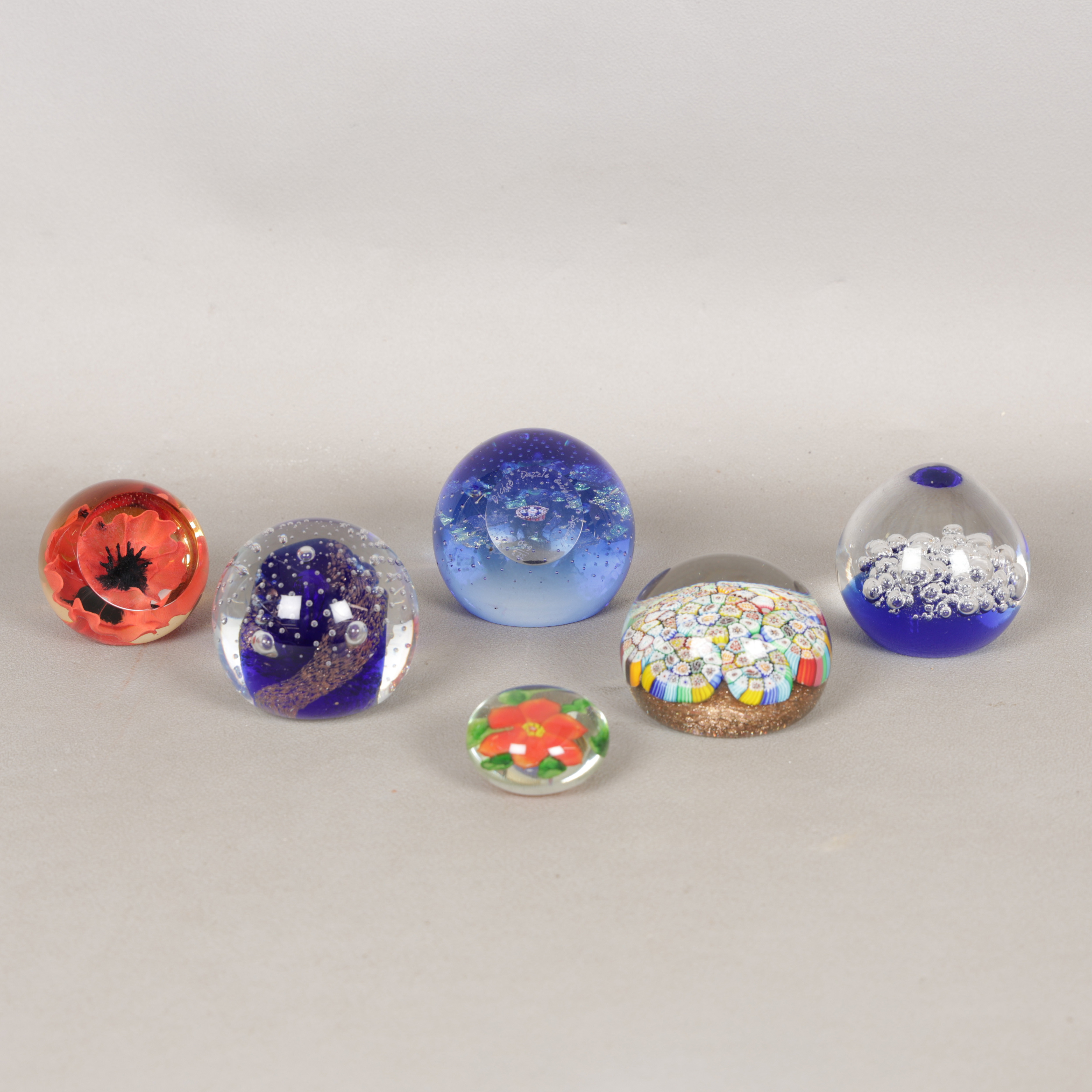 SIX VARIOUS GLASS PAPERWEIGHTS (6).