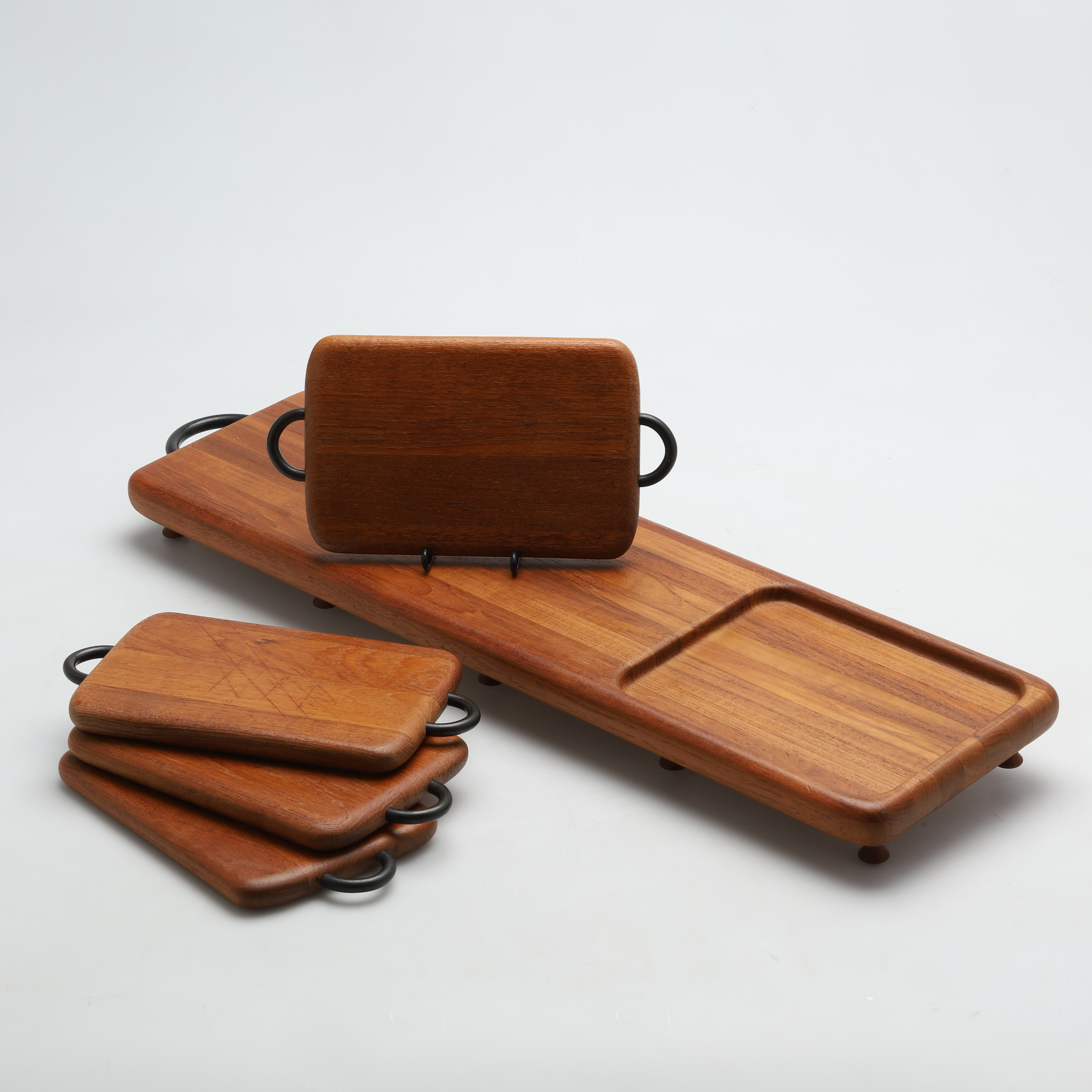 SERVERINGSBRICKOR, teak, Digsmed, Danmark.