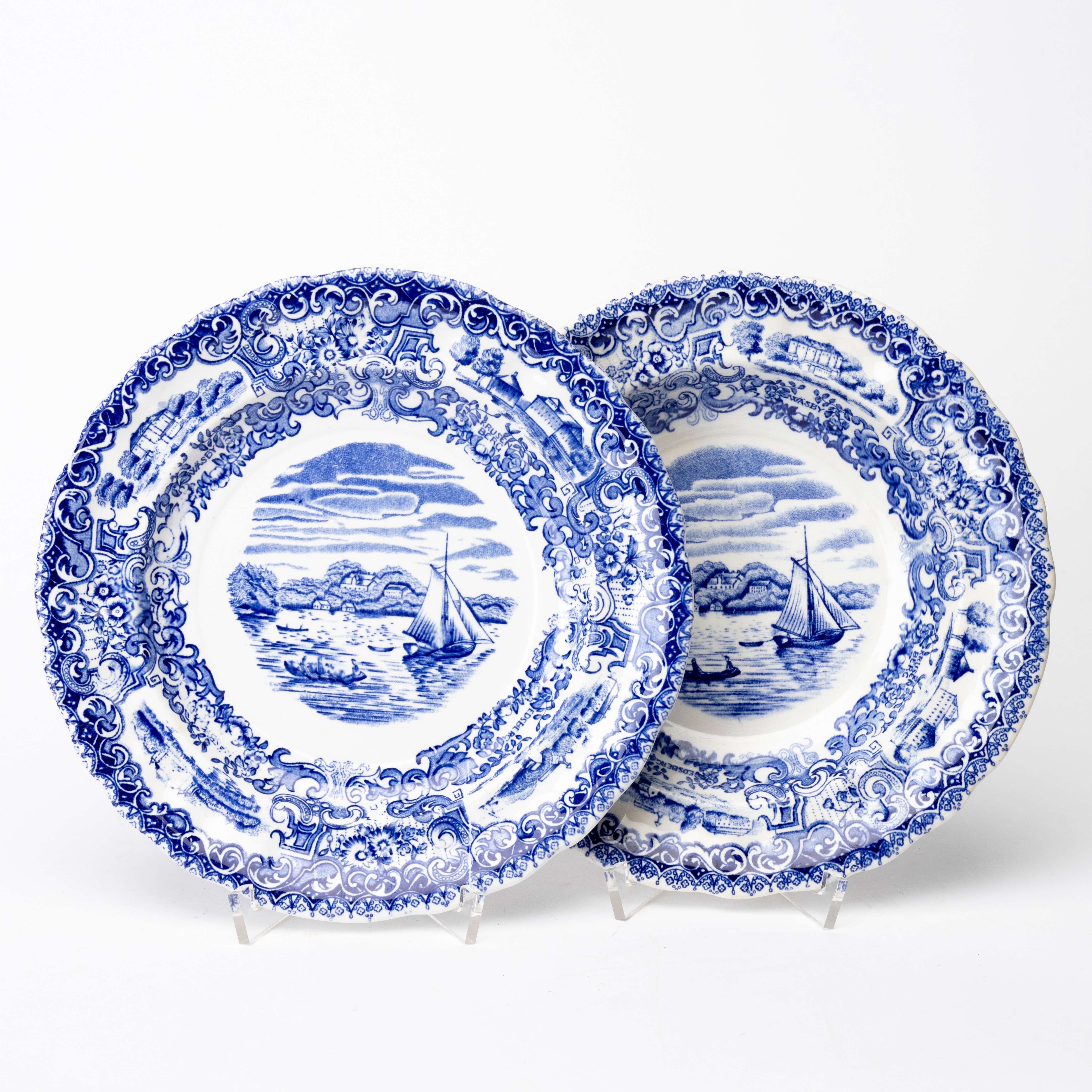 TALLRIKAR, 21 st, "Svenska Slott", flintgods, Rörstrand, 1900-talets början.