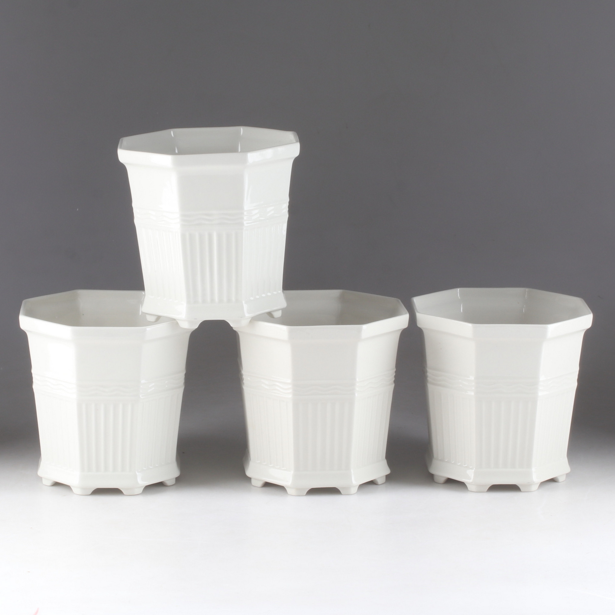 YTTERFODER, 4 st, porslin, Prins Eugens Waldemarsudde, Gustavsberg.