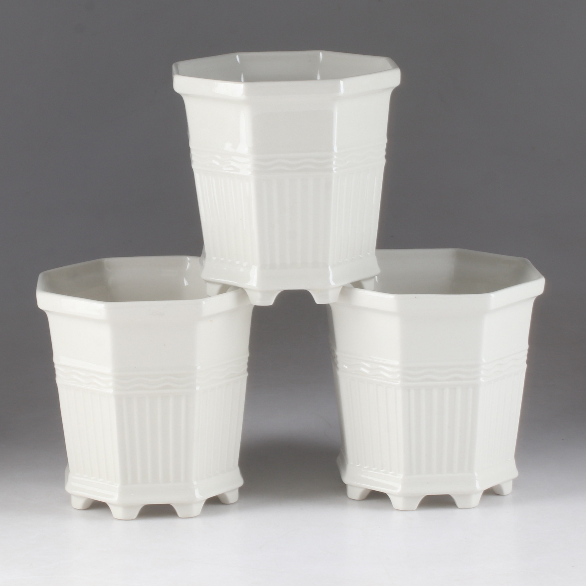 YTTERFODER, 3 st, porslin, Prins Eugens Waldemarsudde, Gustavsberg.