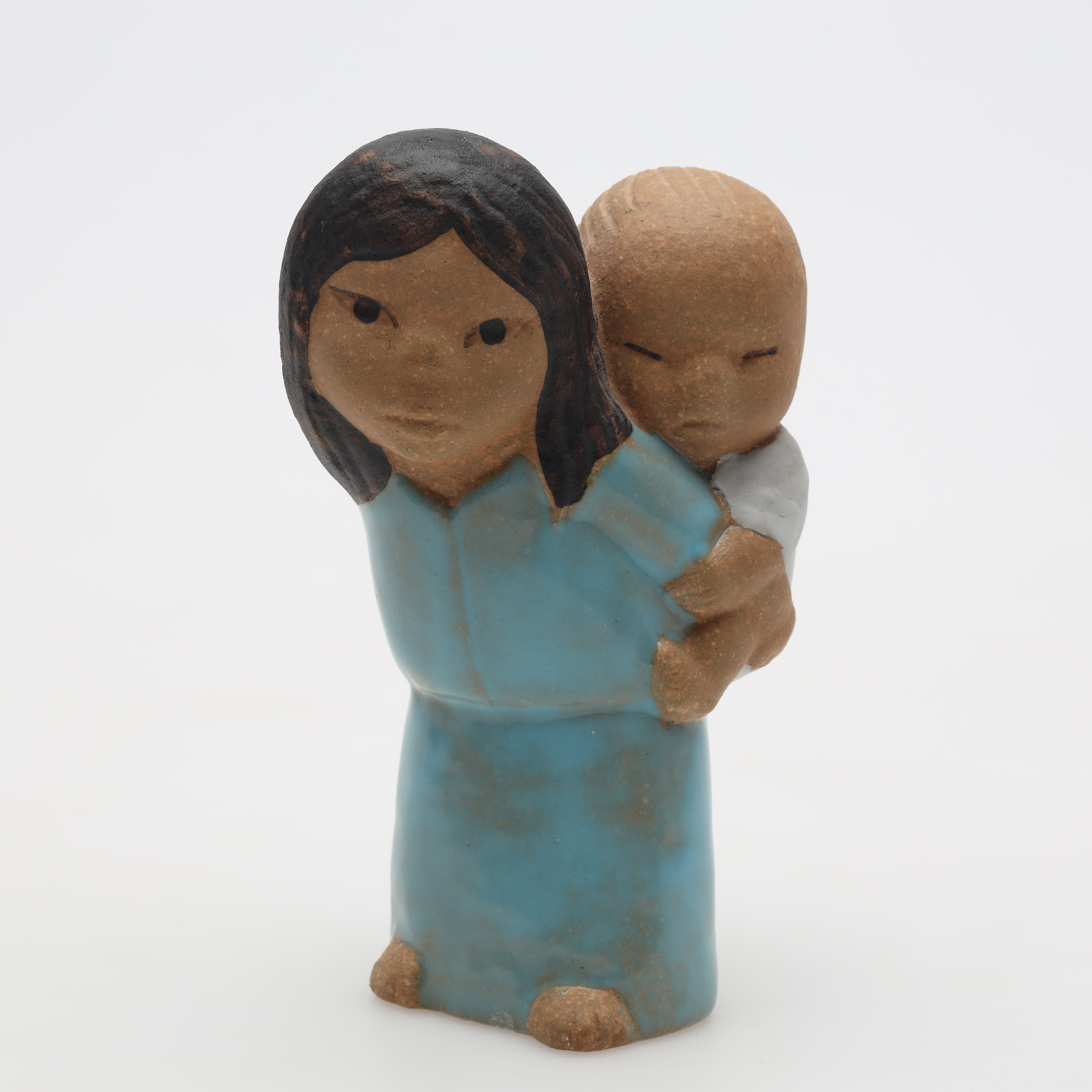 LISA LARSON. FIGURIN "öst" ur serien All världens barn. Gustavsberg.