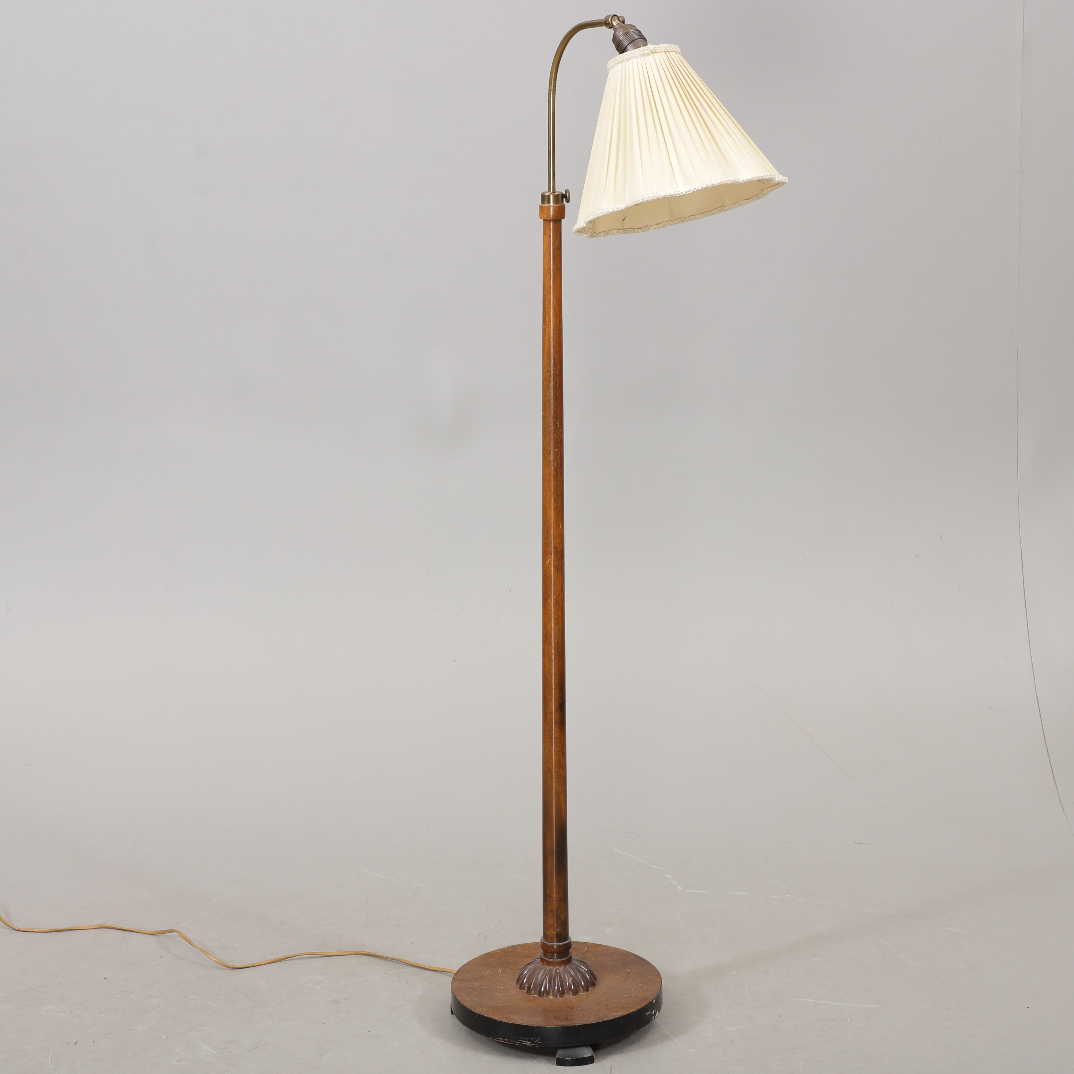 GOLVLAMPA, björk, art deco, 1930/1940-tal.