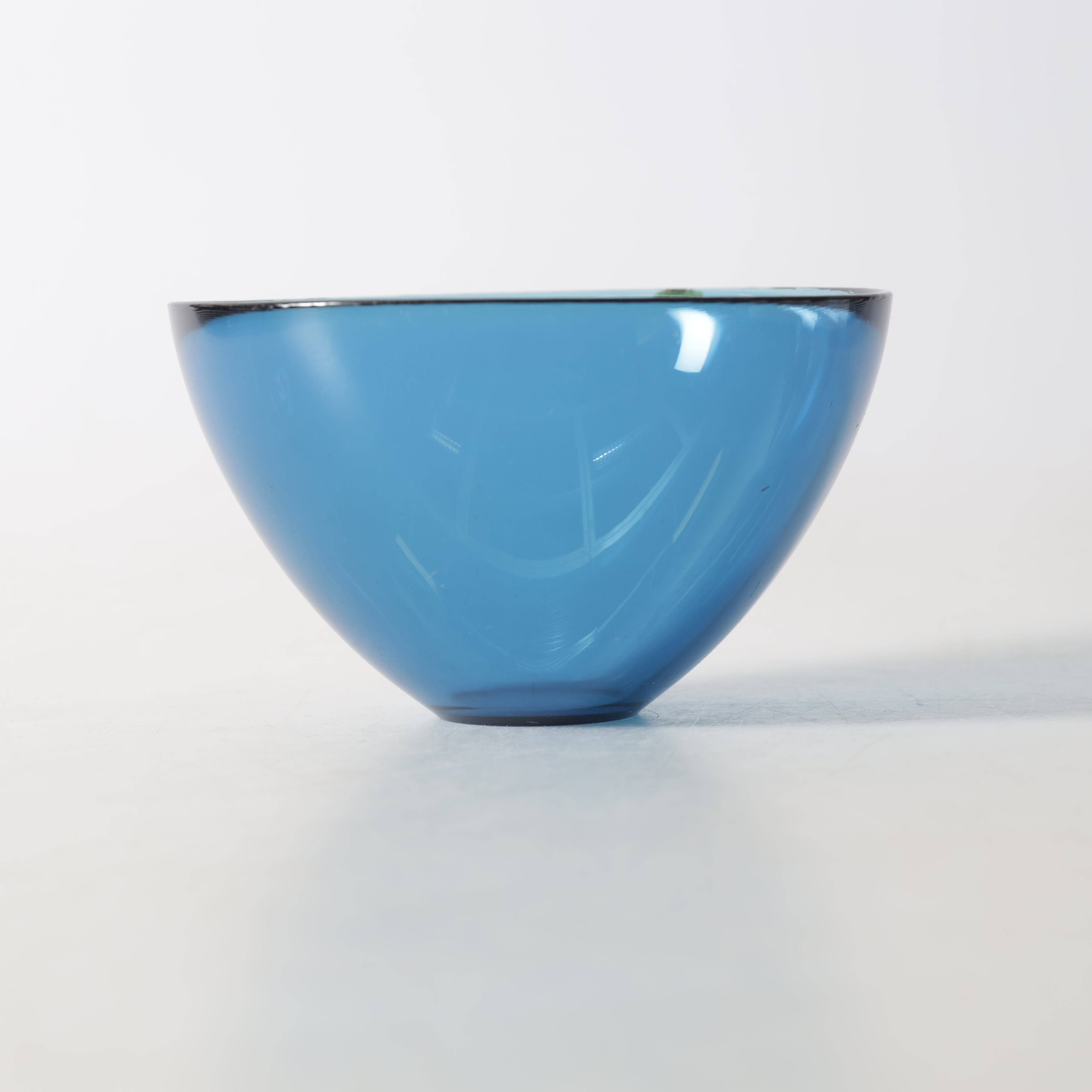 SVEN PALMQVIST. skål, glas, "Fuga", Orrefors.