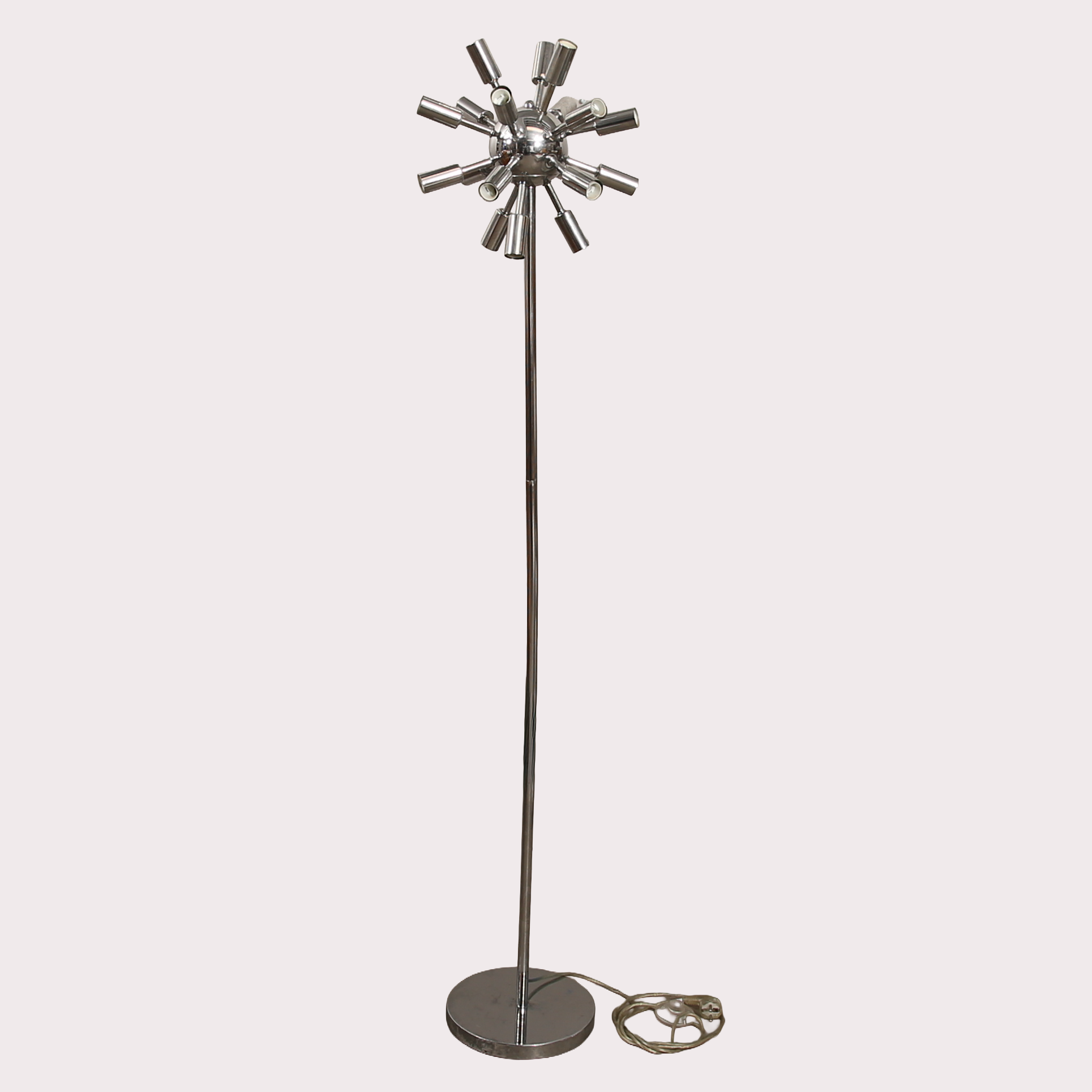 SPUTNIK GOLVLAMPA, stål, med 18 ljuskällor, 1900-talets sista fjärdedel.