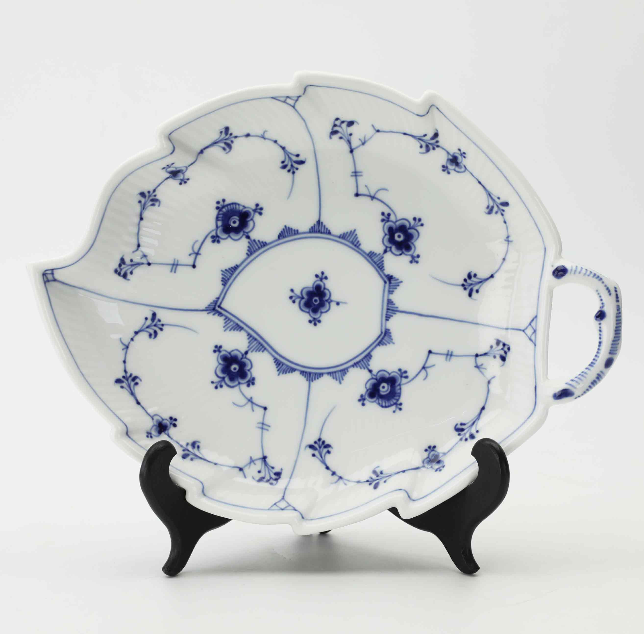 FAT, "Musselmalet", Royal Copenhagen, Danmark.