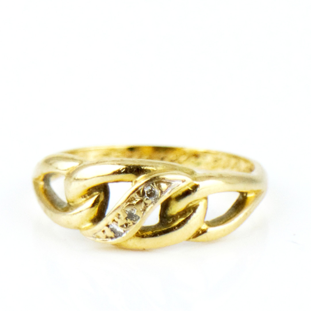 RING, guld 18k, tre mini diamanter, gravyr, 1989.