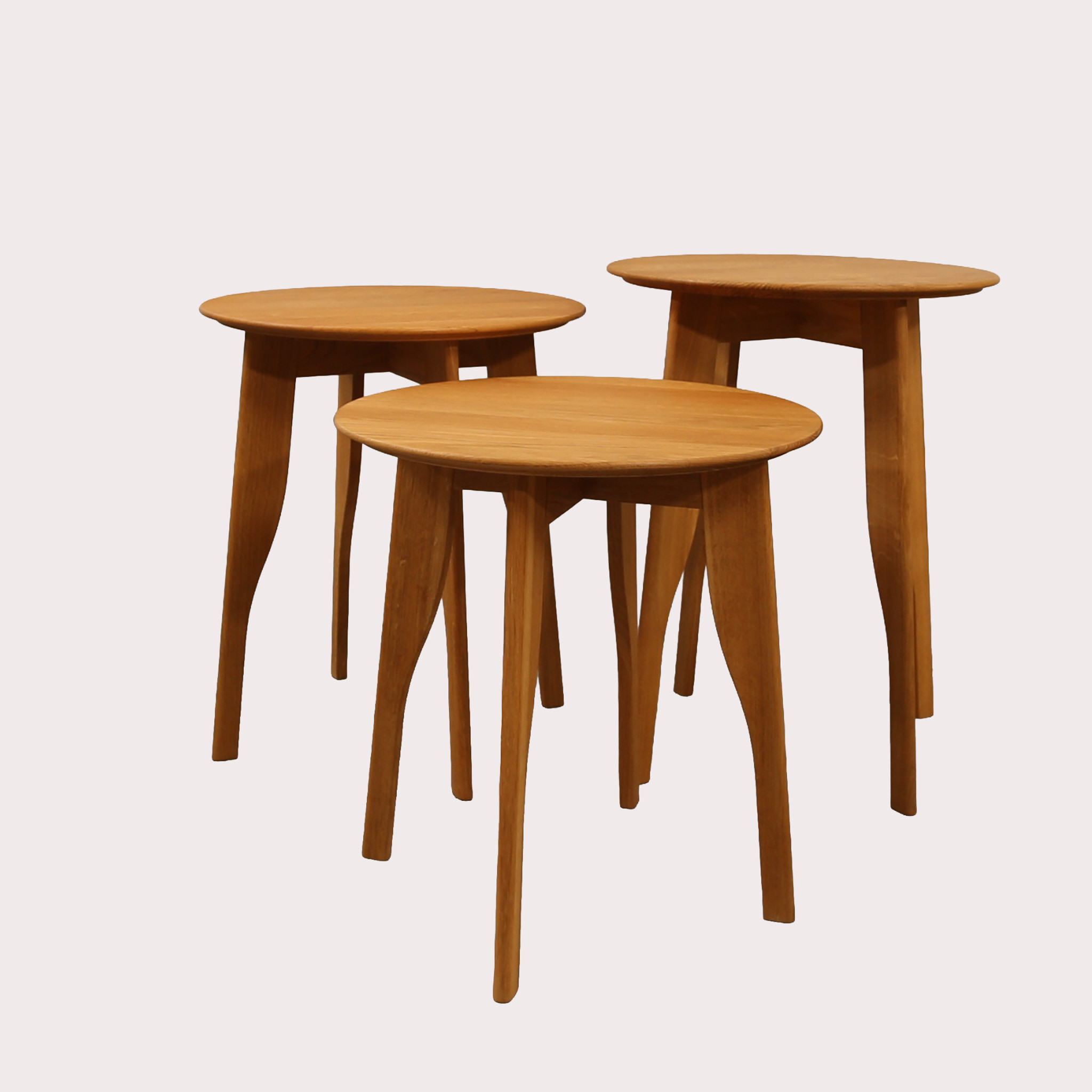 SATSBORD, Norrgavel, oljad el, etikettmärkt.