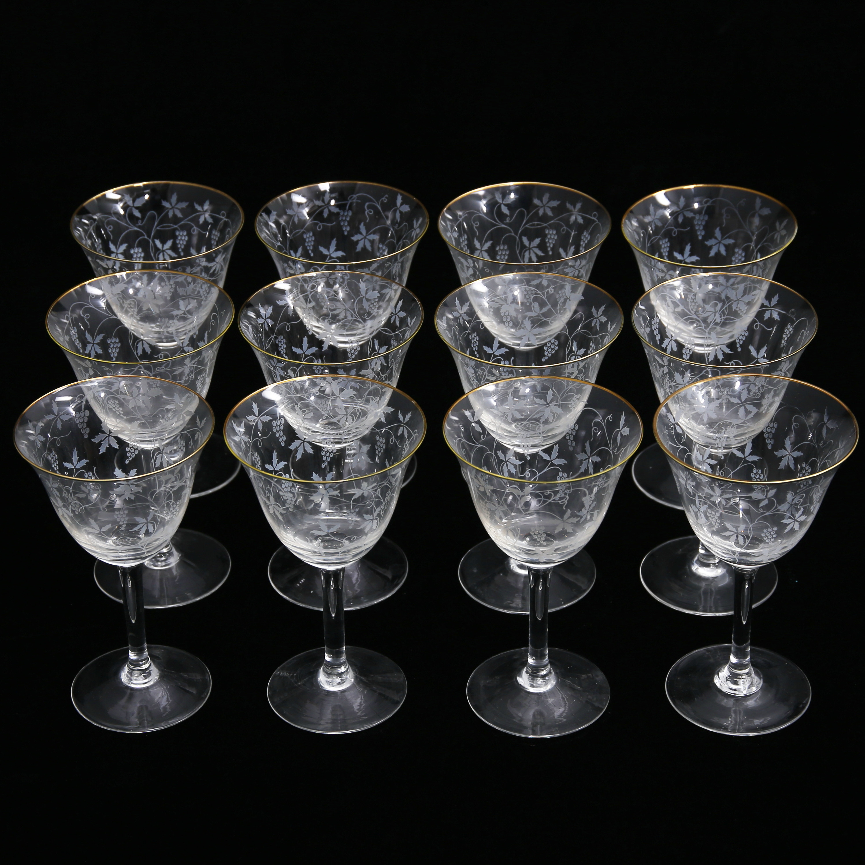 GLAS, 12 st, med etsad dekor samt guldkant, 1900-tal.