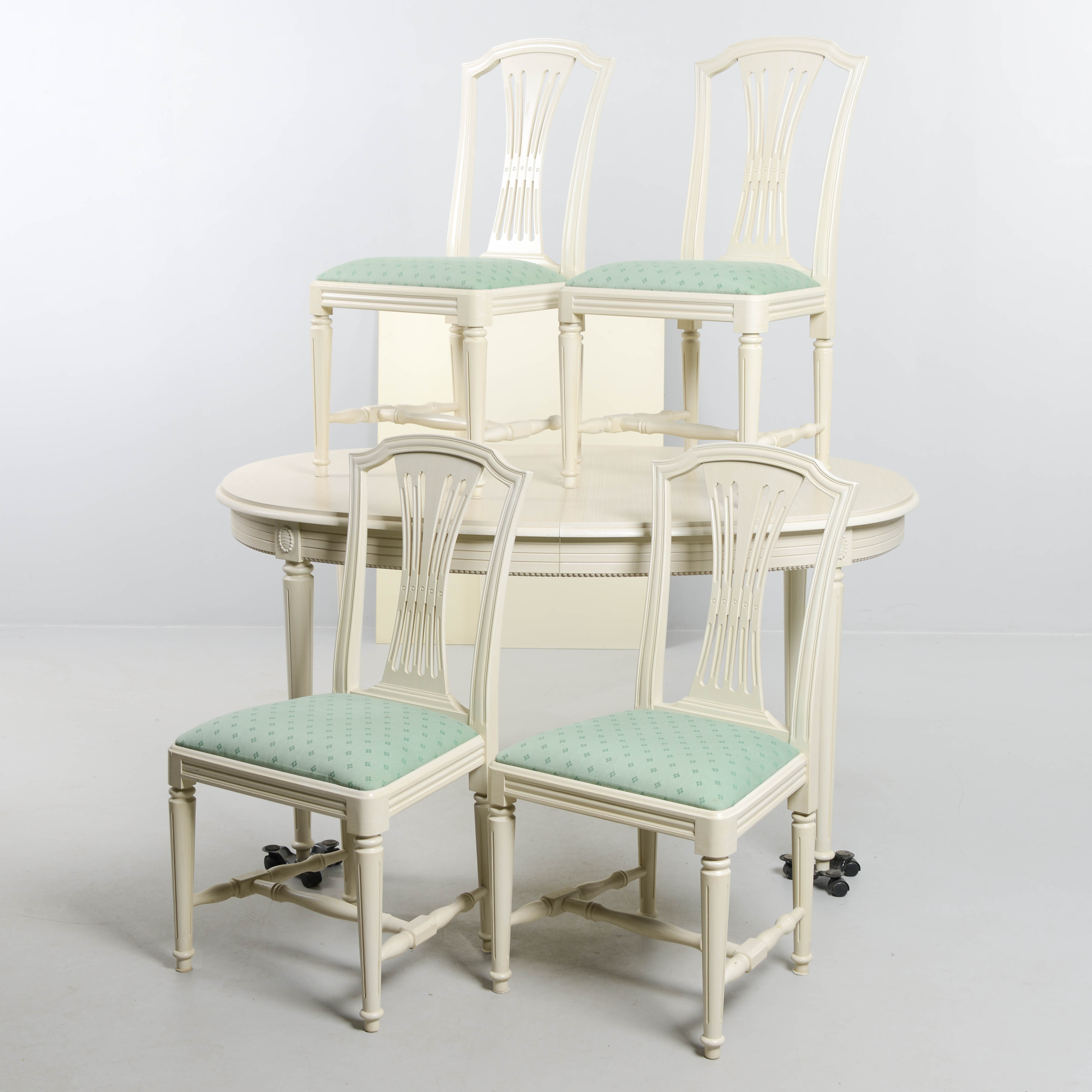 MATSALSGRUPP, 5 delar, gustaviansk stil, 1900-talets senare del.