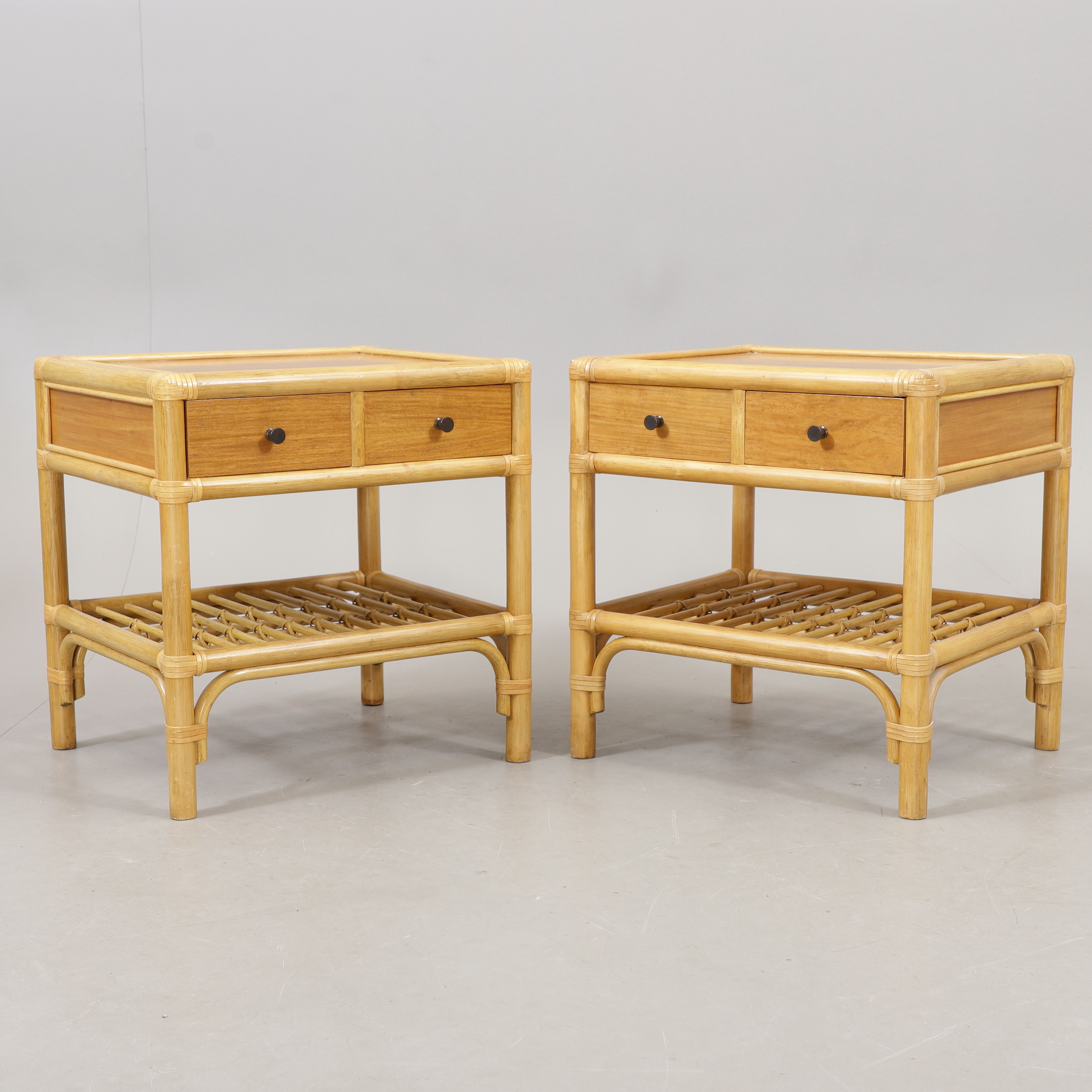 SÄNGBORD, ett par, bambu/rotting, "Evita", Dux, 1980-tal.