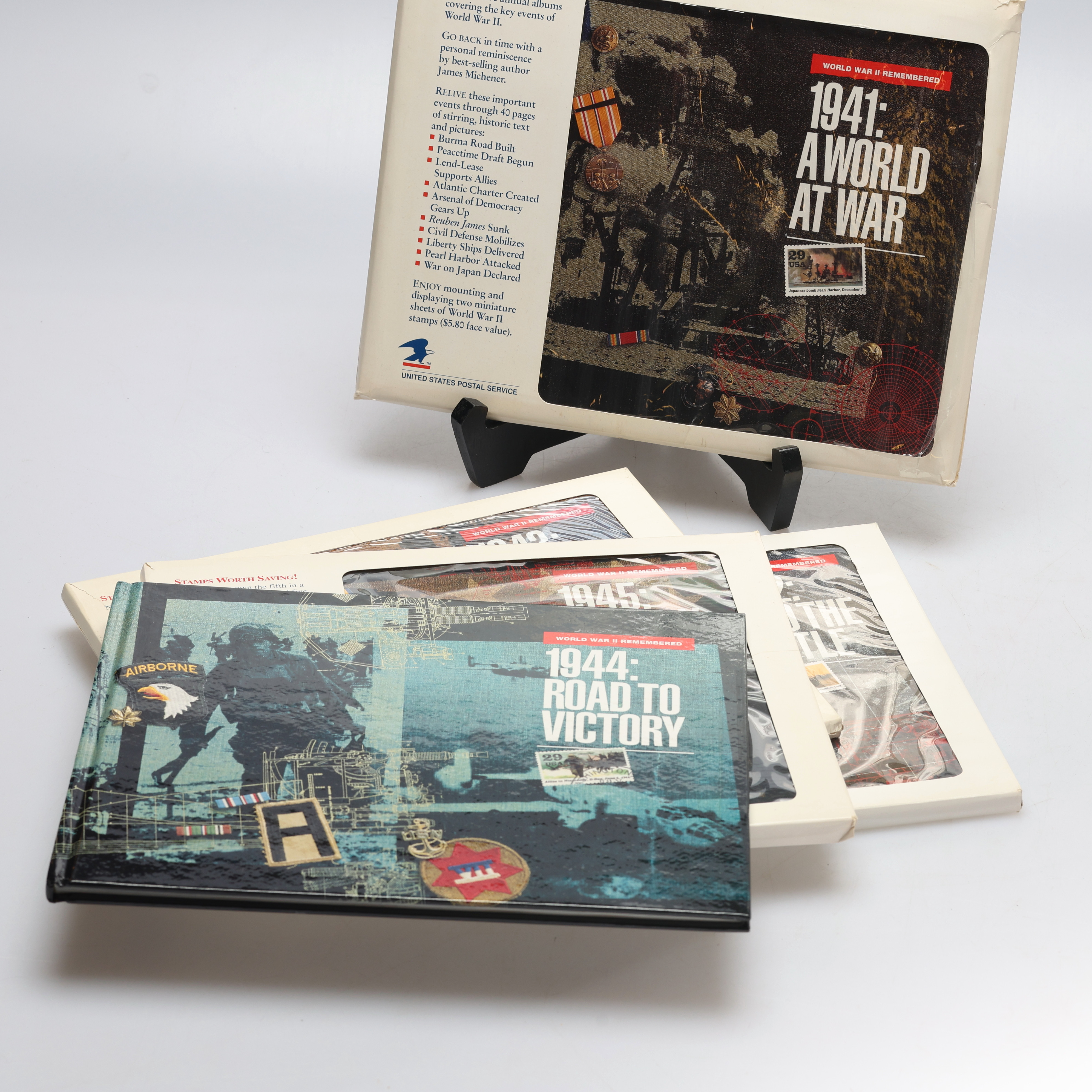 BÖCKER. 5 ST. WW II, samling, 1941-1945.