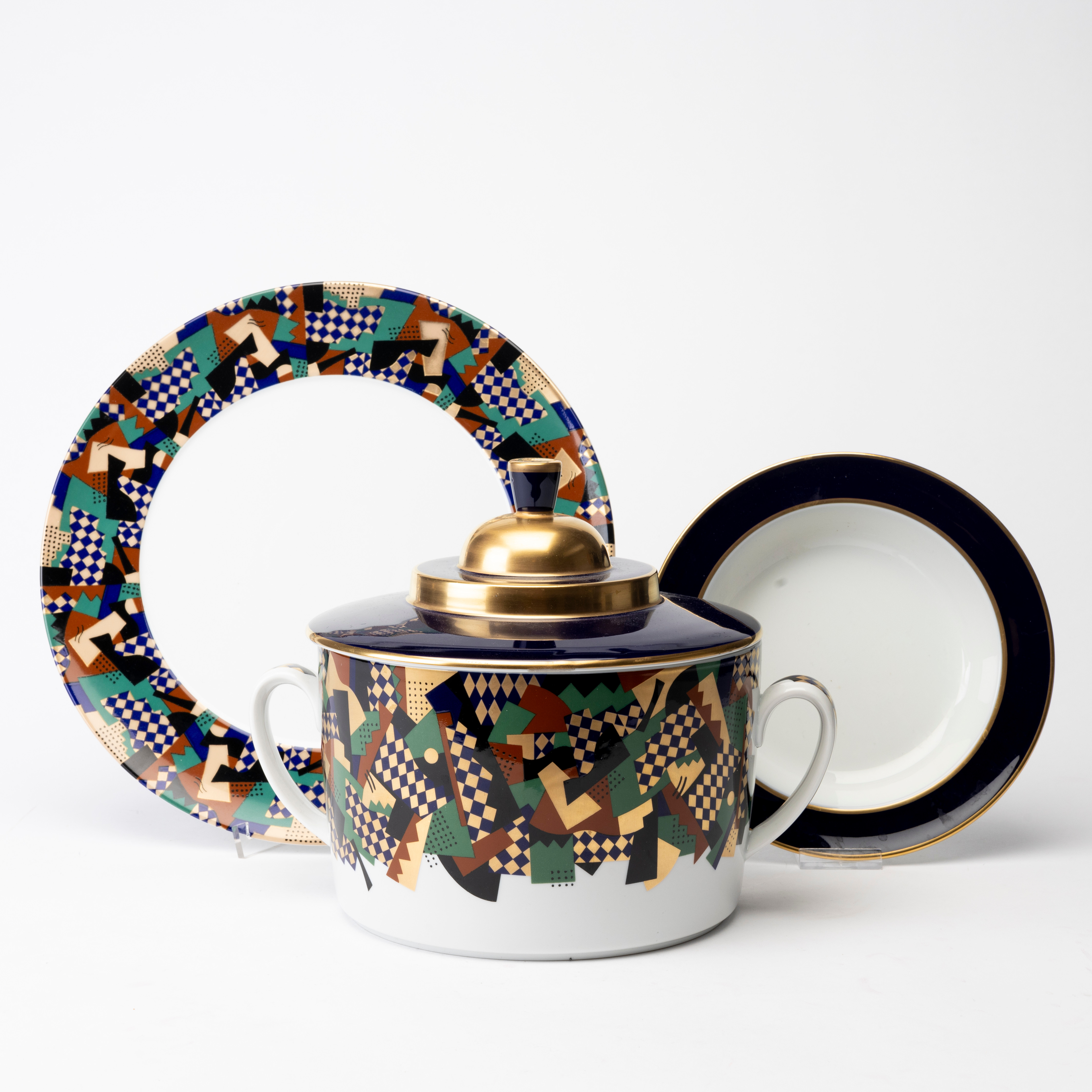 HEIKKI ORVOLA. Servisdelar, 12 st, porslin, "Festivo", formgiven 1989, Rörstrand.