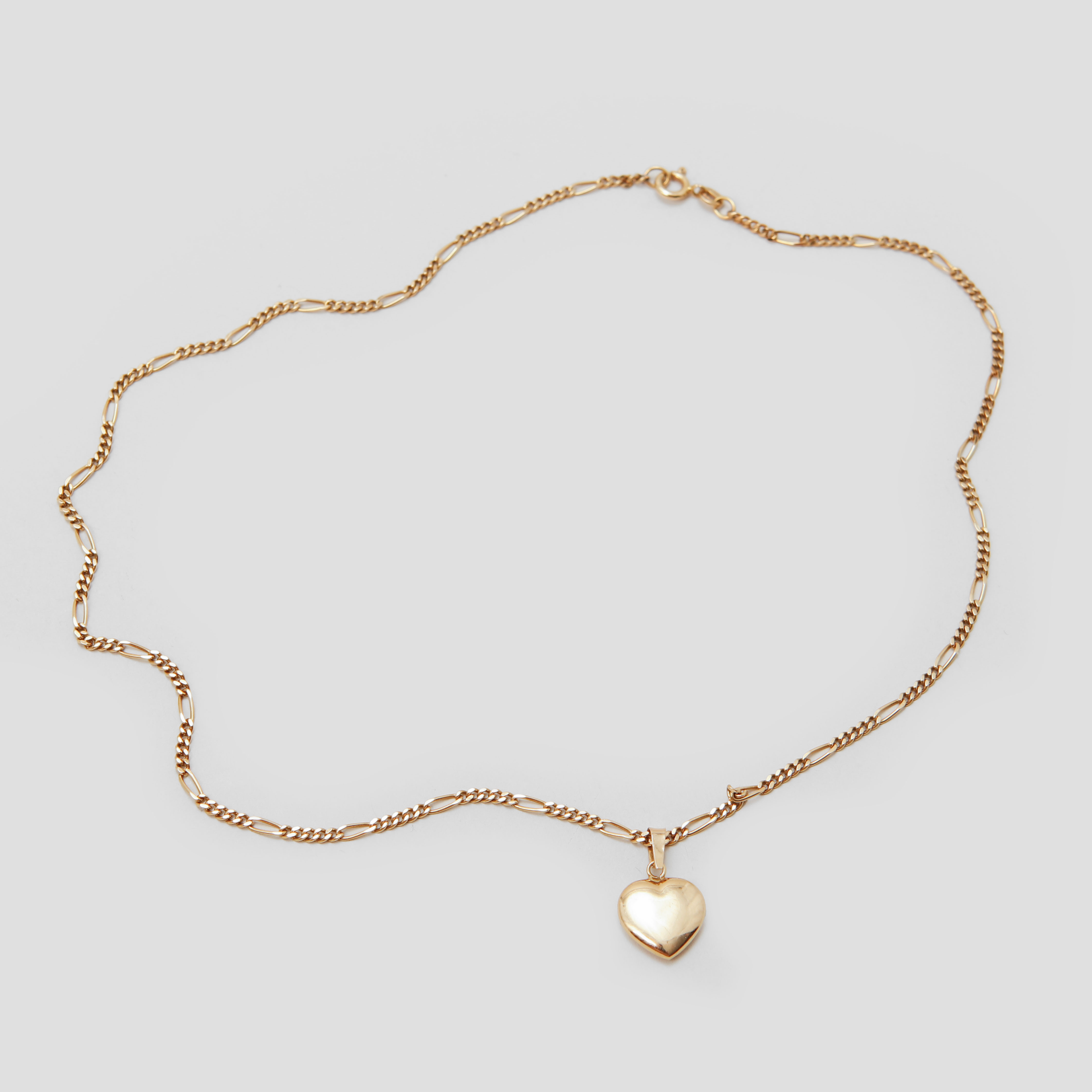 HÄNGE SAMT KEDJA, 18k guld. Vikt 10.1 gram.