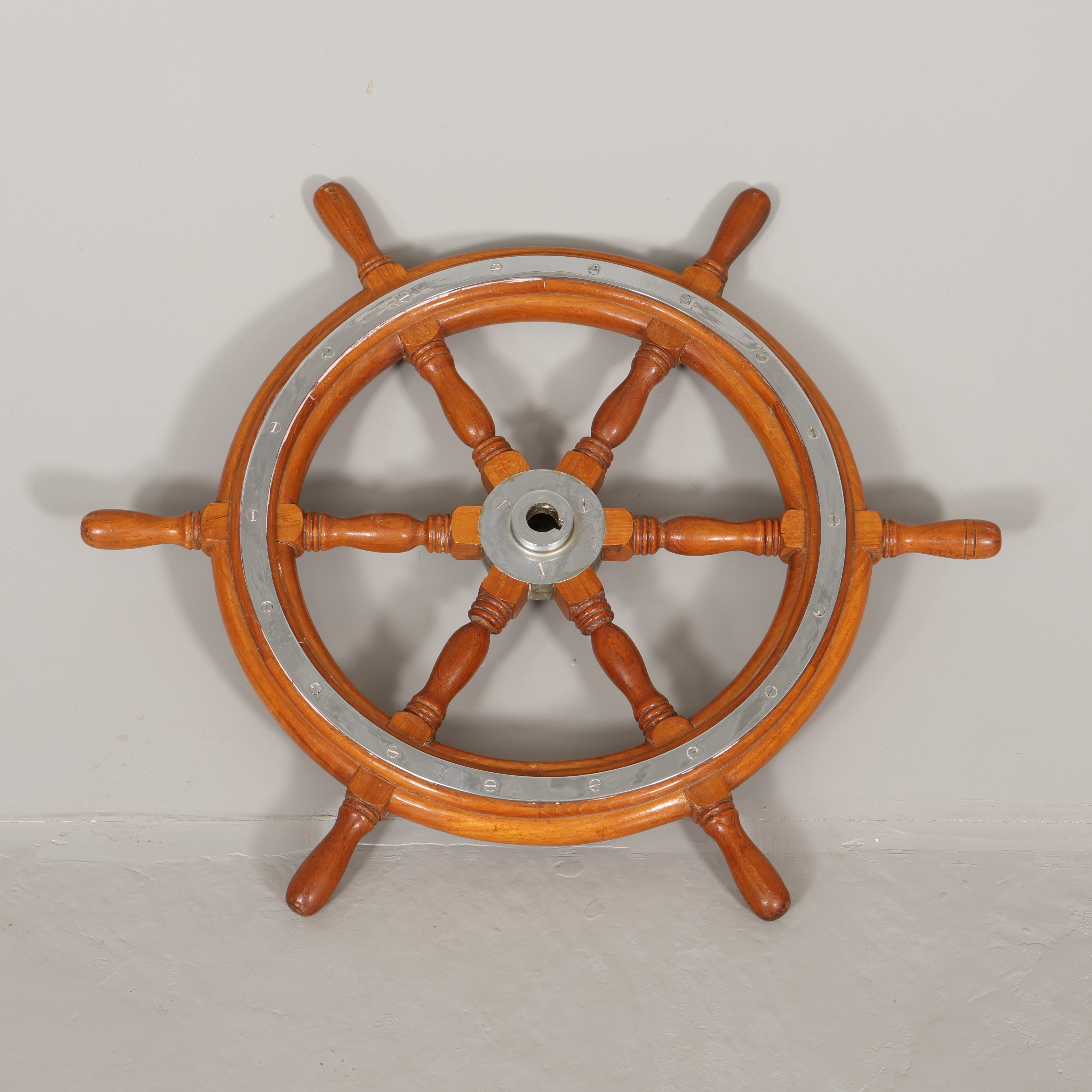 BÅTRATT , trä/ metall.