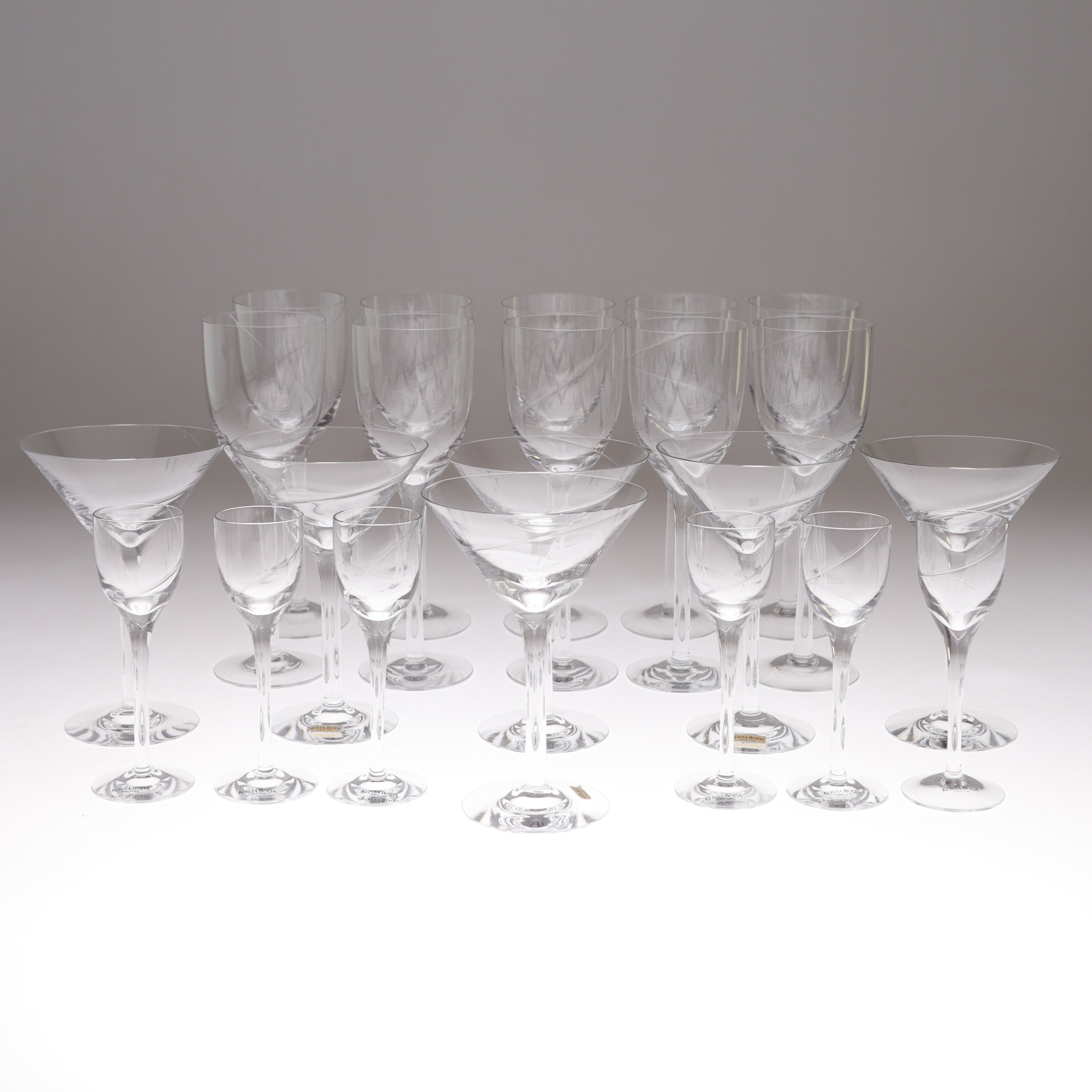 ANNA EHRNER. Glasservis, "Line", 22 delar, Kosta Boda.