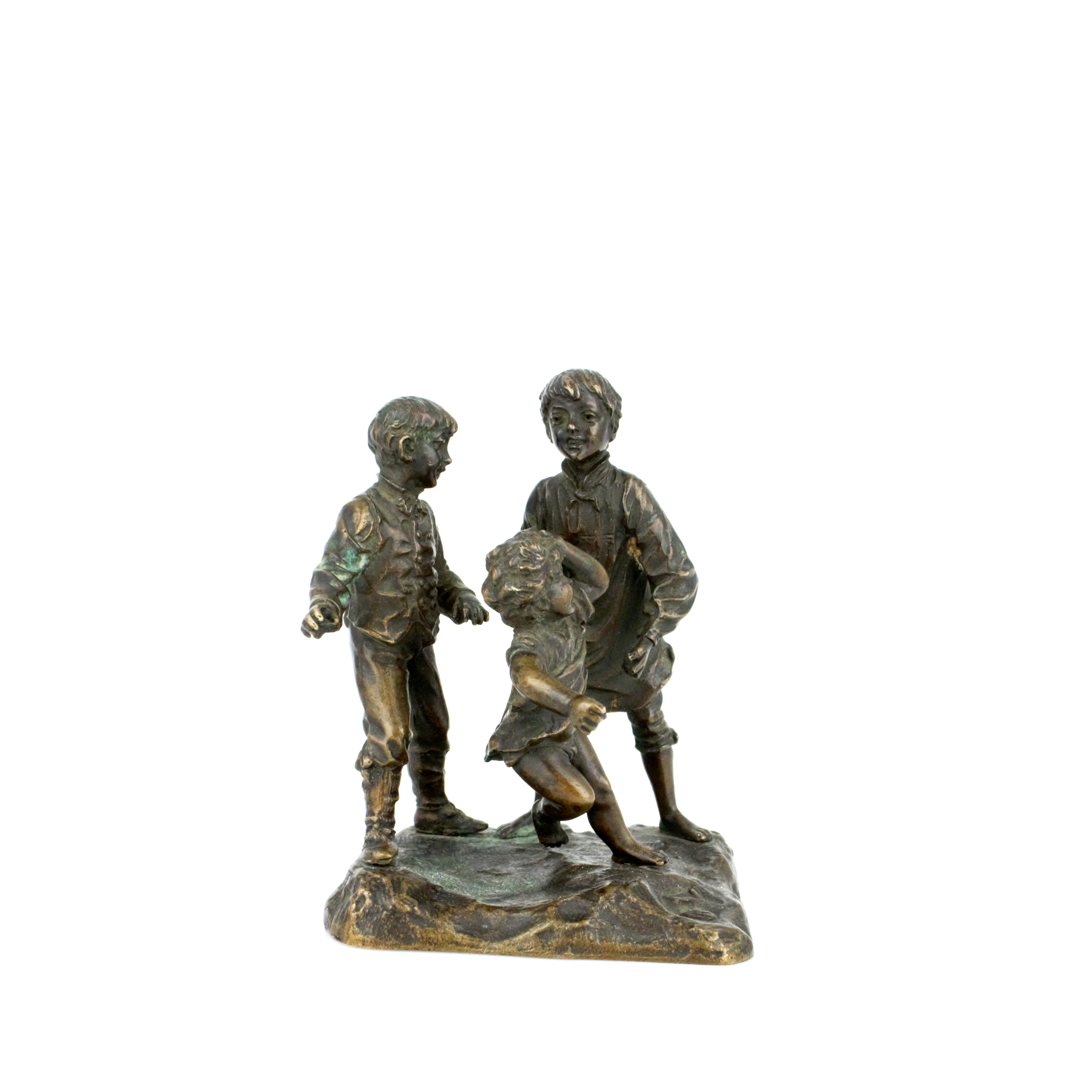 OIDENTIFIERAD KONSTNÄR. Skulptur, lekande barn, brons, 1900-tal.