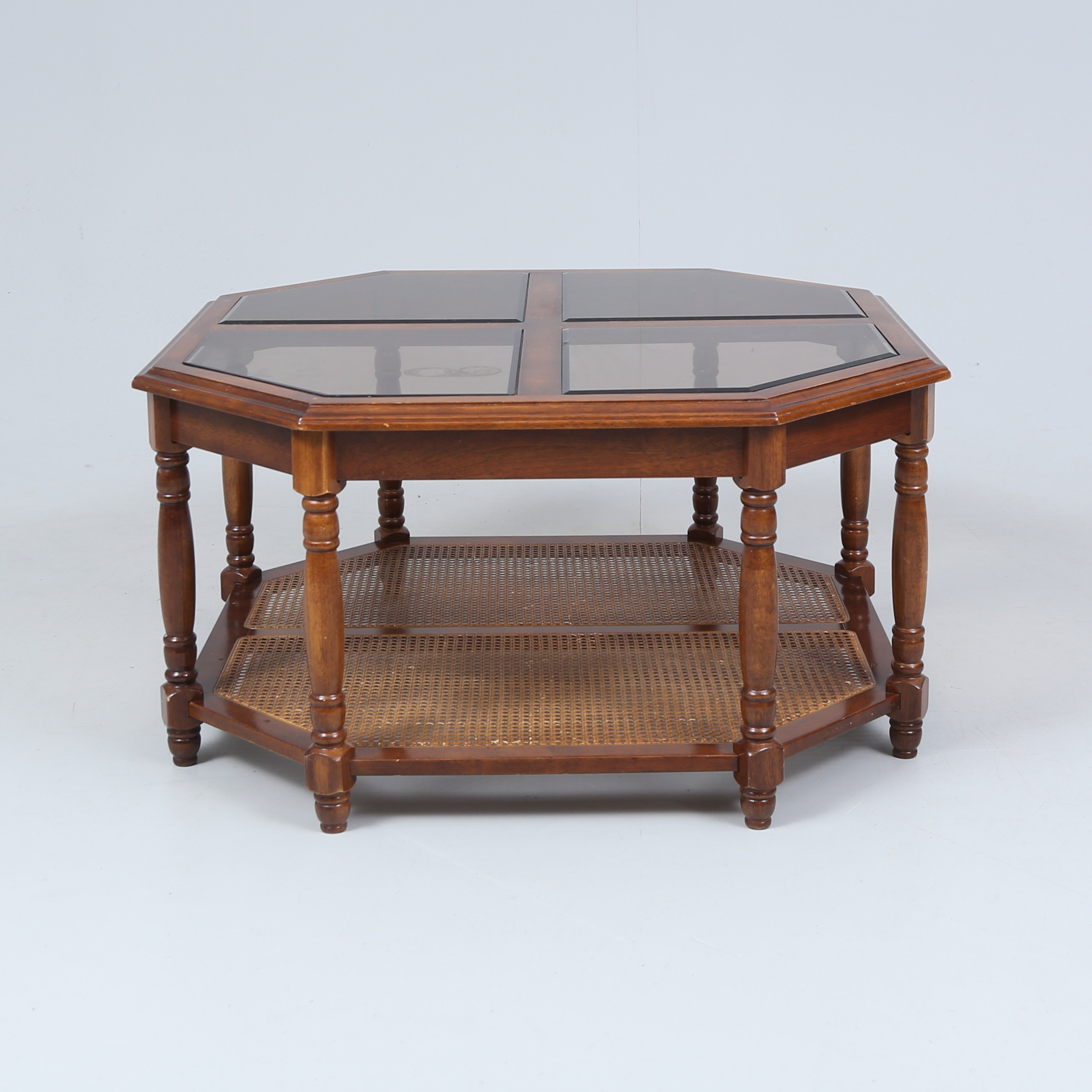 SOFFBORD, trä, rotting och glas, 1900-talets andra hälft.