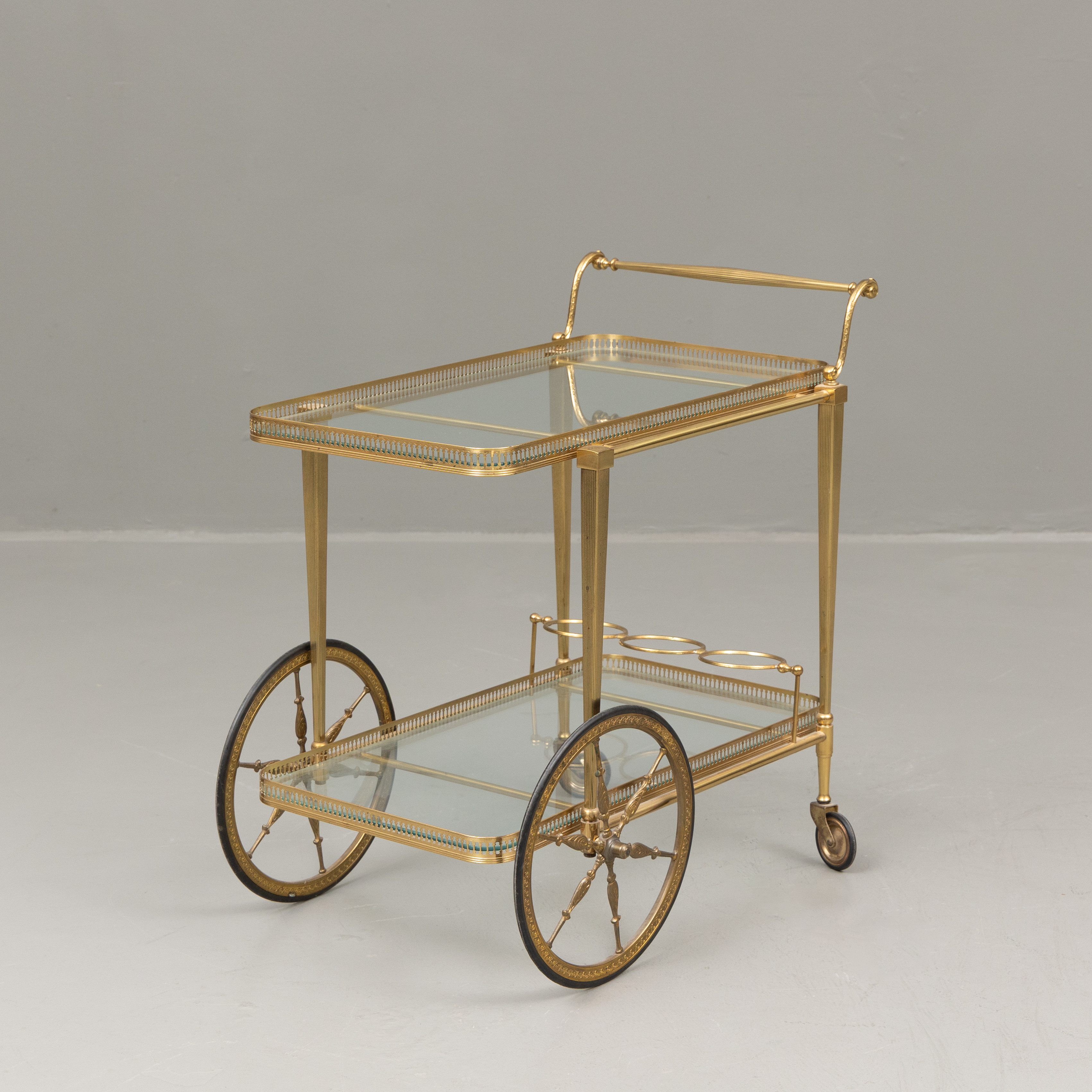 SERVERINGS-/BARVAGN, mässing och glas, 1900-talets andra hälft.