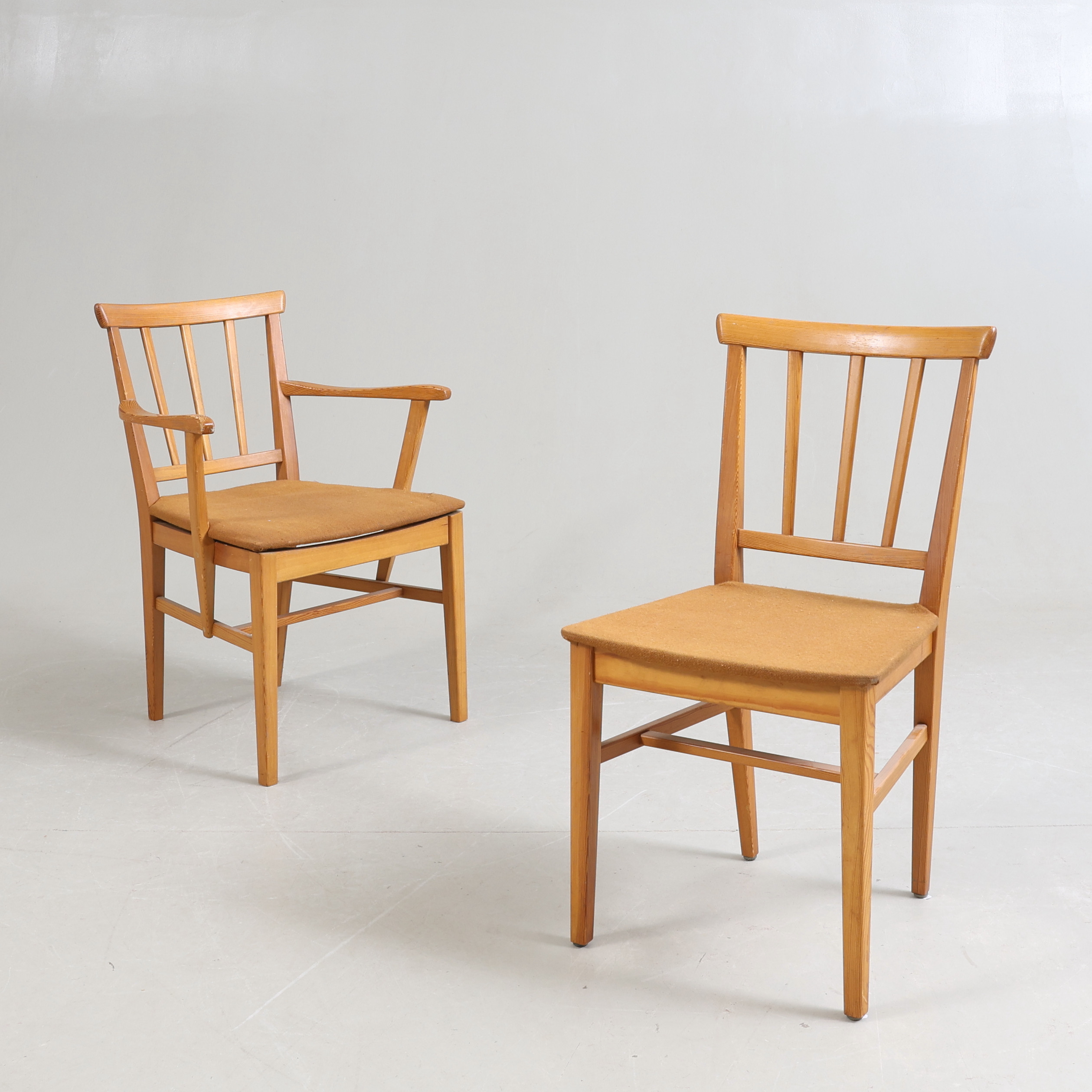 CARL MALMSTEN. karmstol & stol, furu, "Själevad", Svensk Fur.