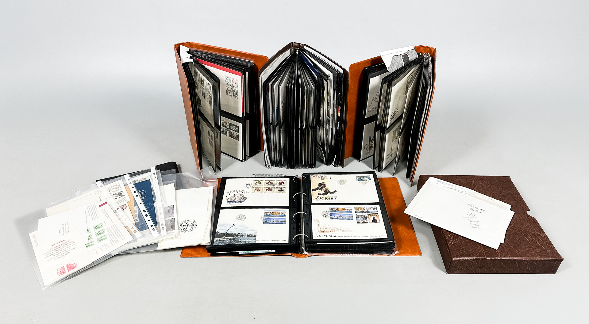 FRIMÄRKEN, FÖRSTADAGSBREV & POSTFRISKA, Parti, Sverige.