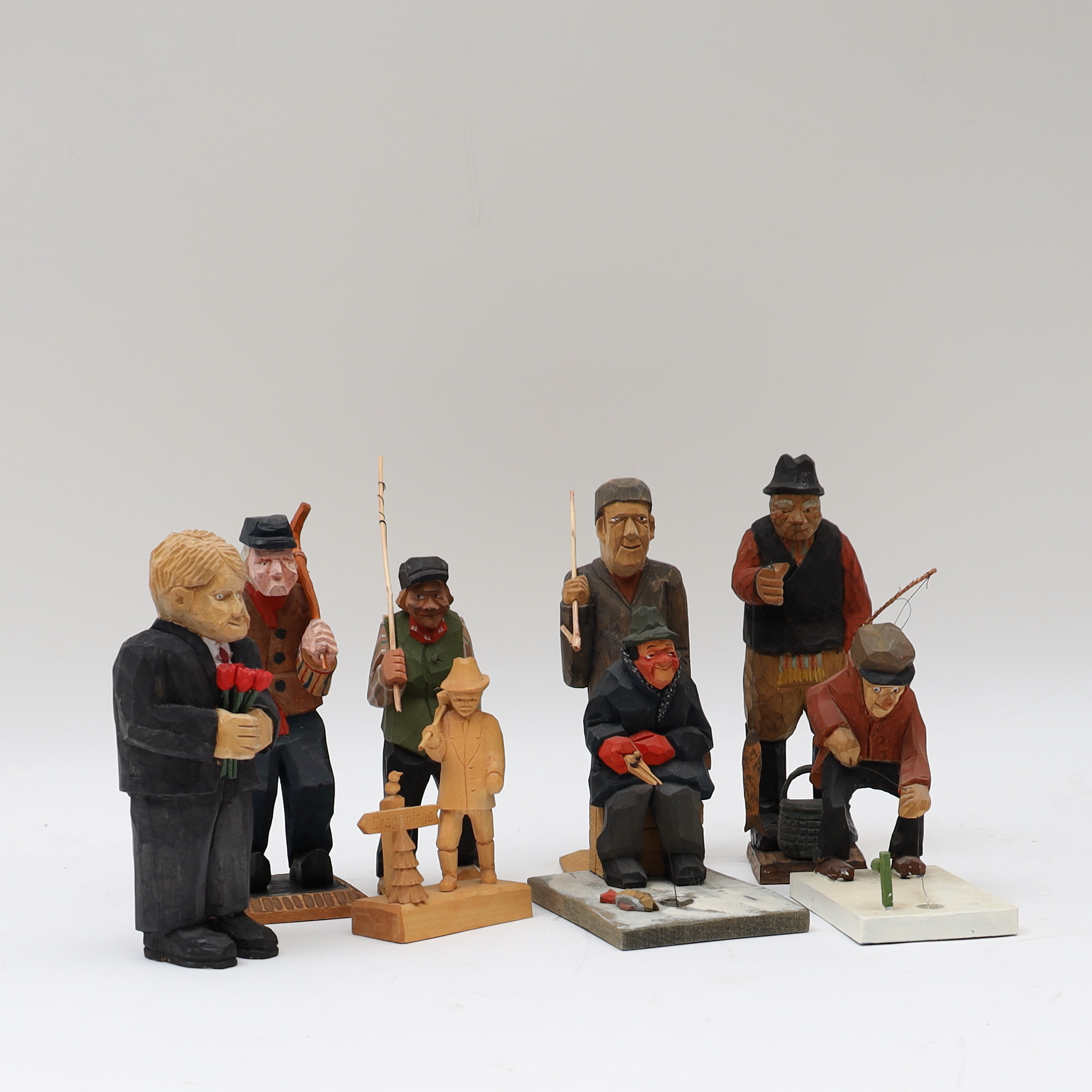 TRÄSKULPTURER, Signerade, Martin Eriksson Gustafs, Gunnarsson, Arnold, per winberg.