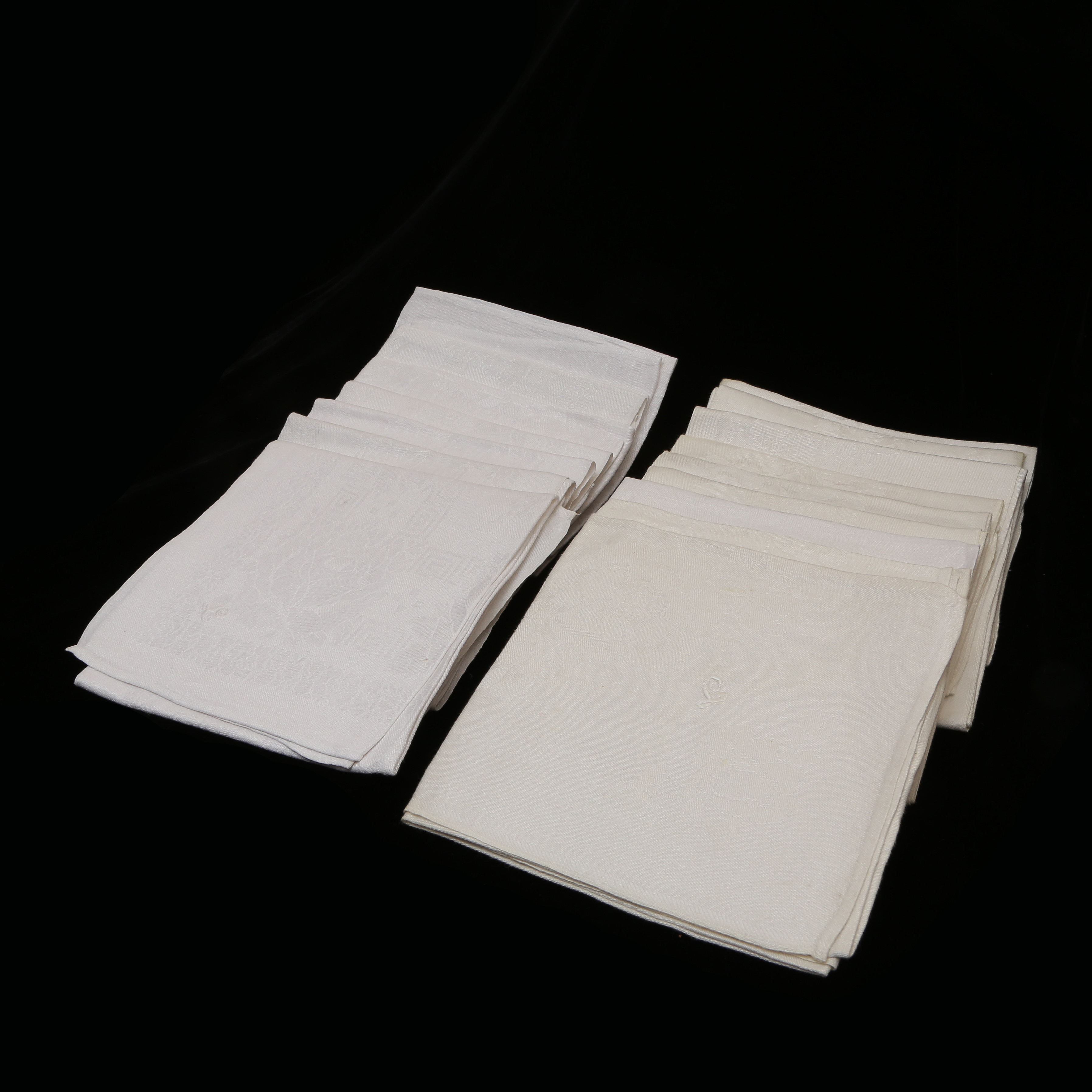 LINNESSERVETTER, 16 DELAR, 1900-TAL.