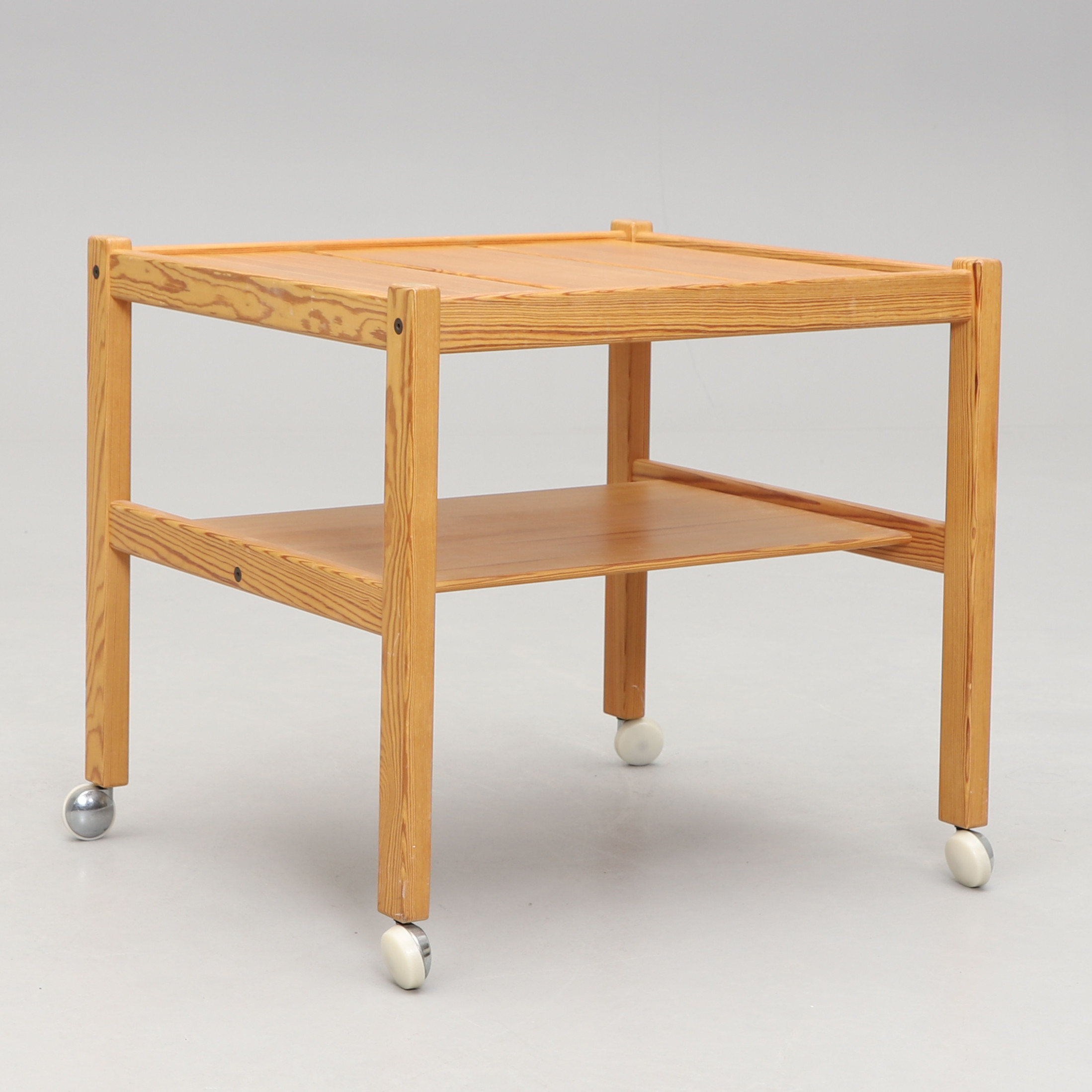 YNGVE EKSTRÖM. Serveringsvagn, Swedese, 1900-talets andra hälft.