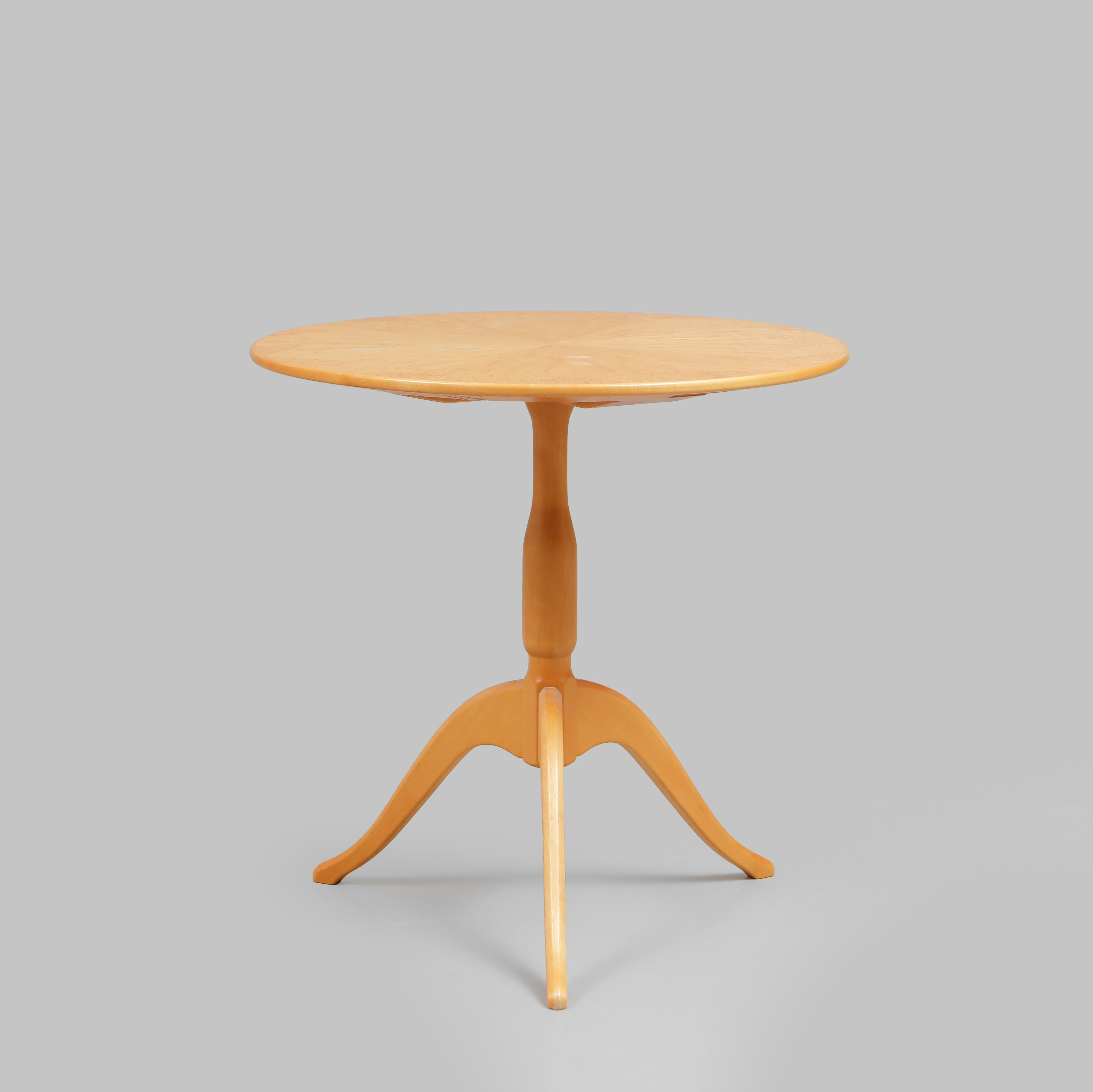 CARL MALMSTEN. Bord, "Berg", masurbjörk och björk.