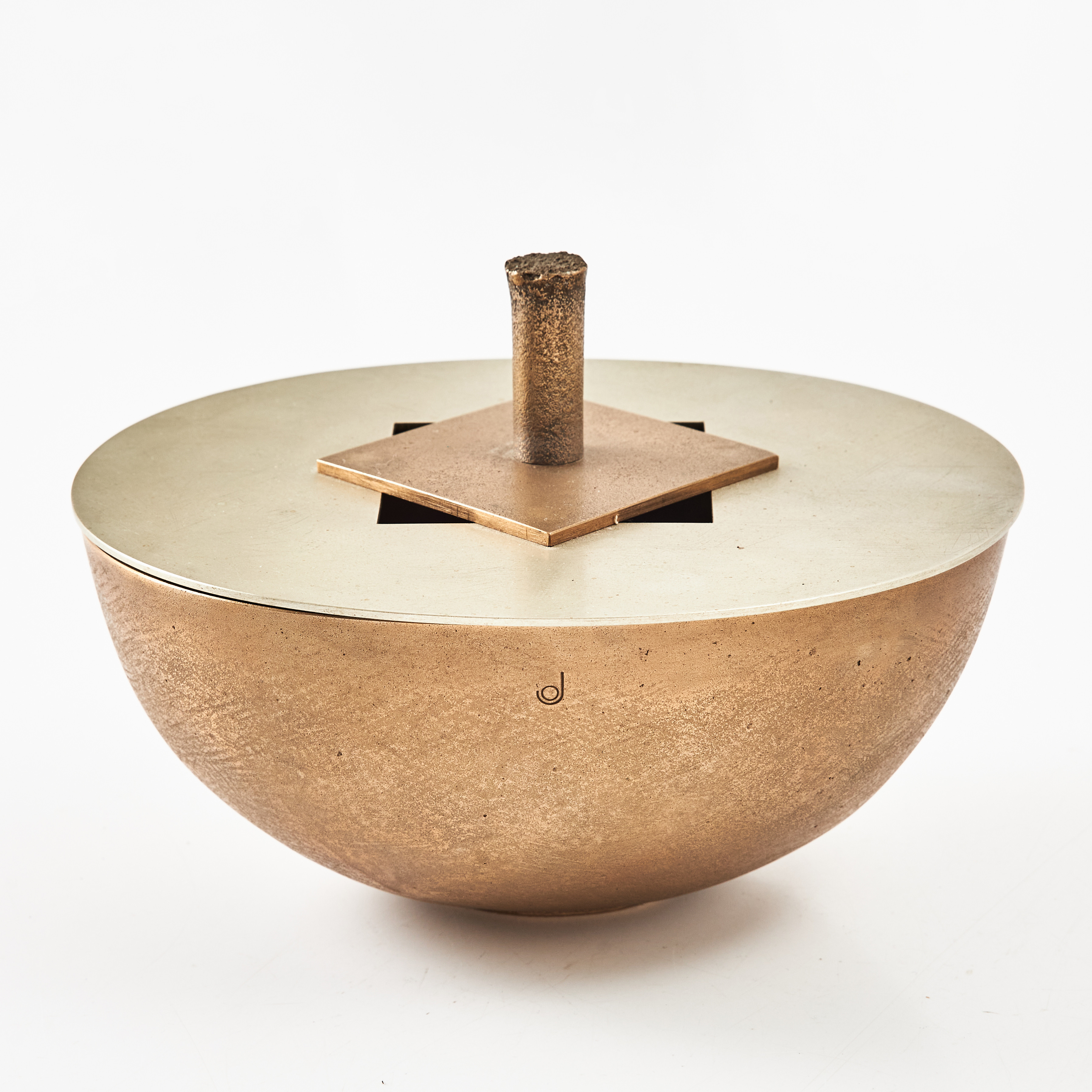 JAN OSTWALD (1931-2023). Skulptur, brons, samtida, monogramsignerad.