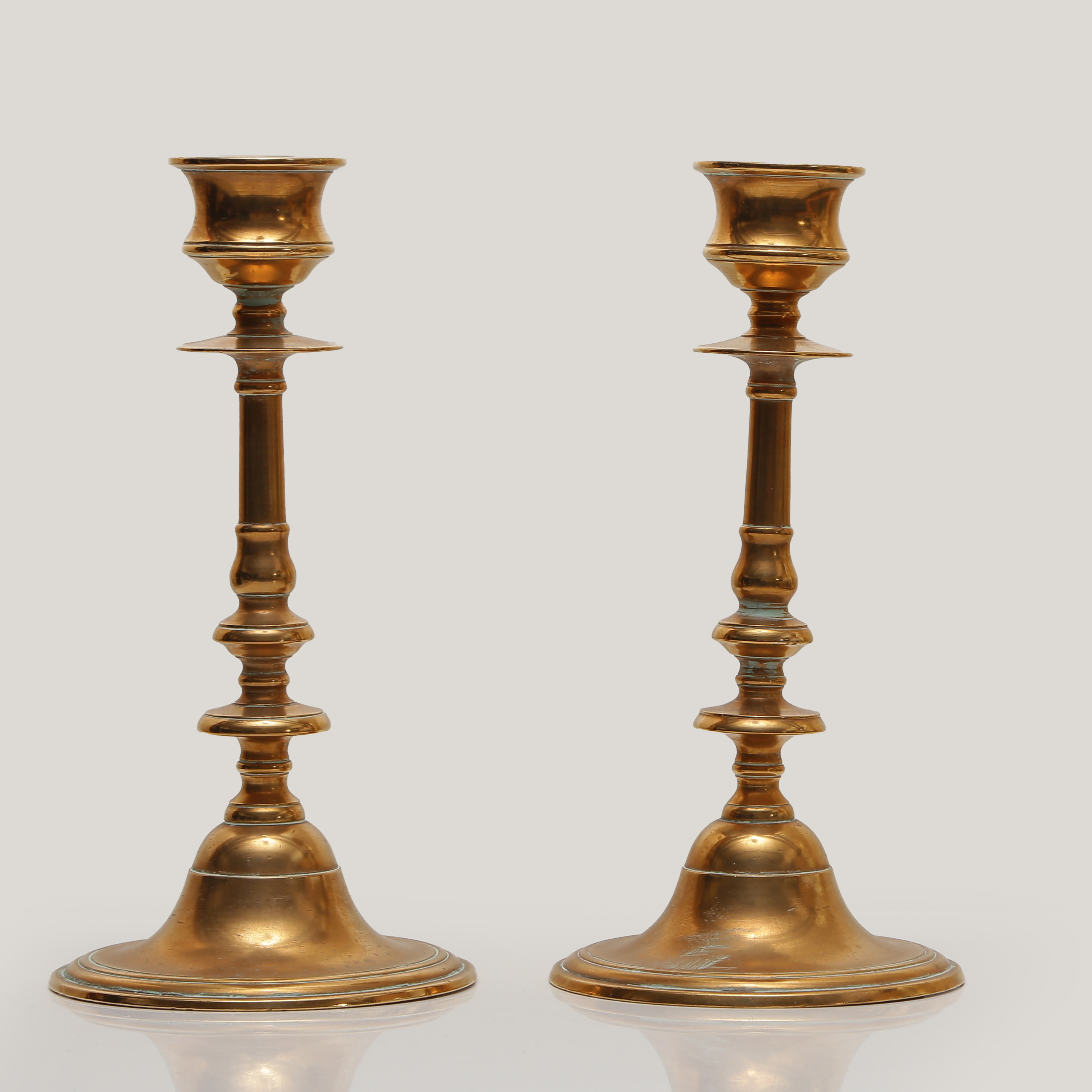 NILS PETTER LINDERBERG (1811-1883) LJUSSTAKAR, MÄSSING, 1850/1880, SUNDSVALL.