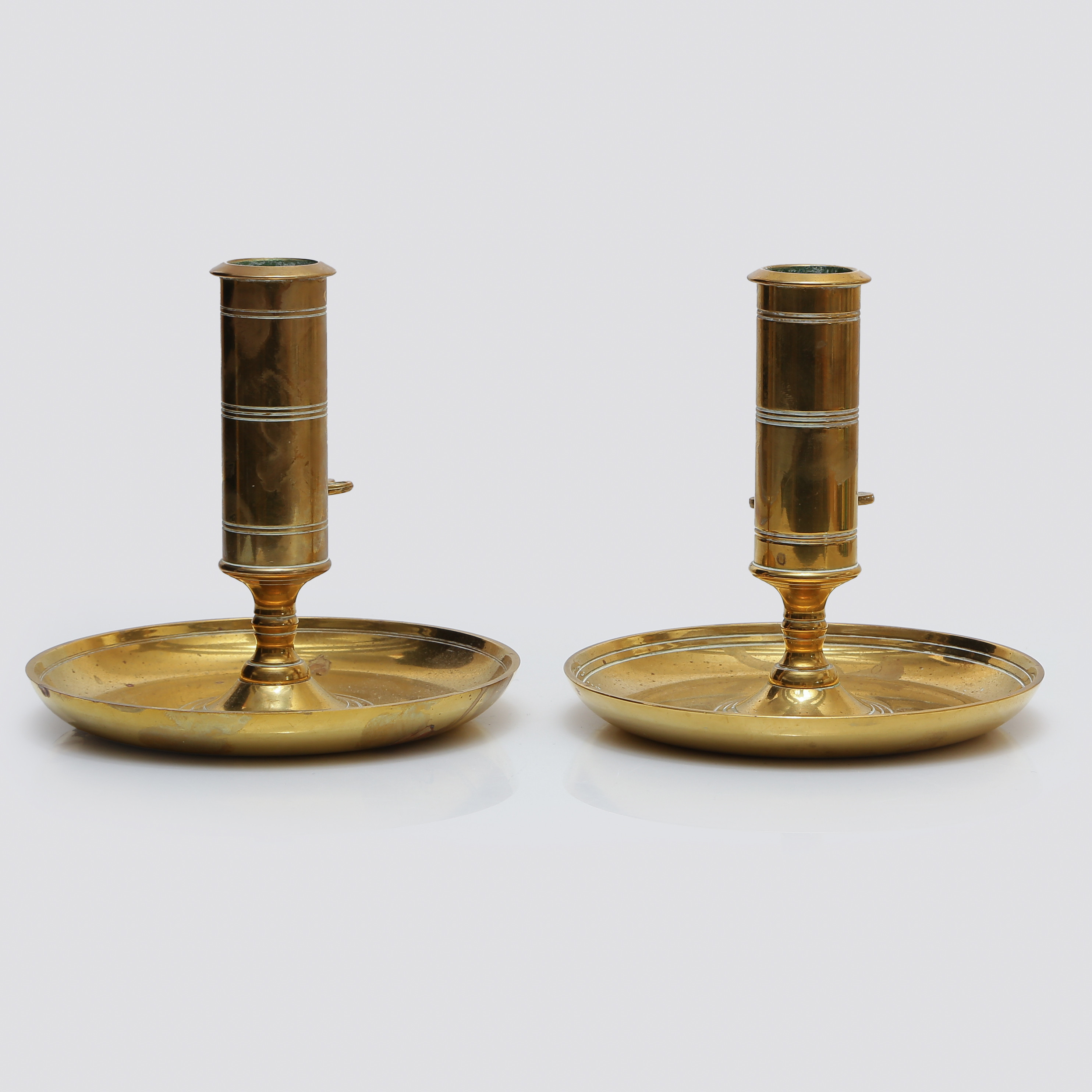 PARET NATTLJUSSTAKAR, SKULTUNA, No68, MÄSSING, 1900-TAL.