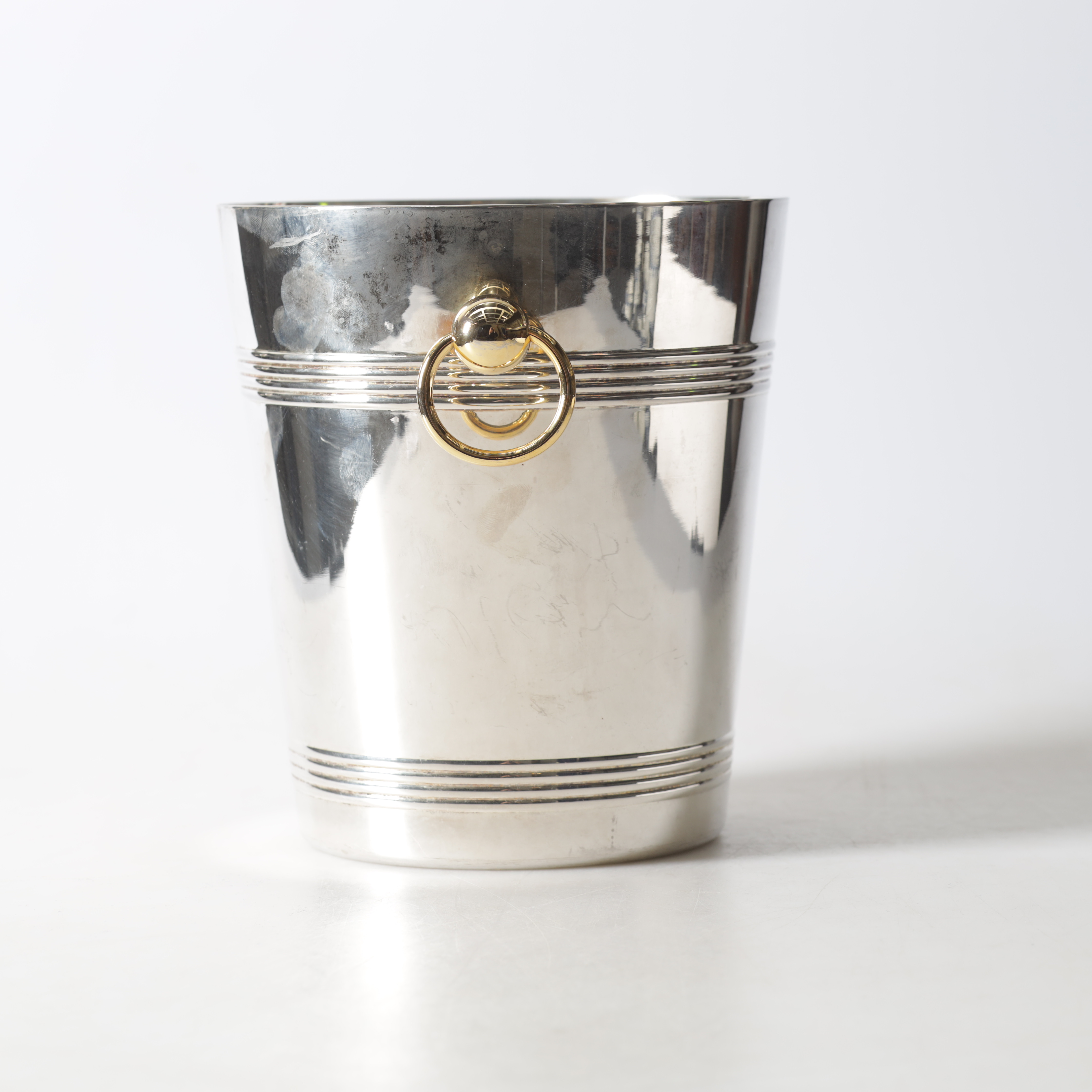 VINKYL, metall, 1900-/2000-tal.