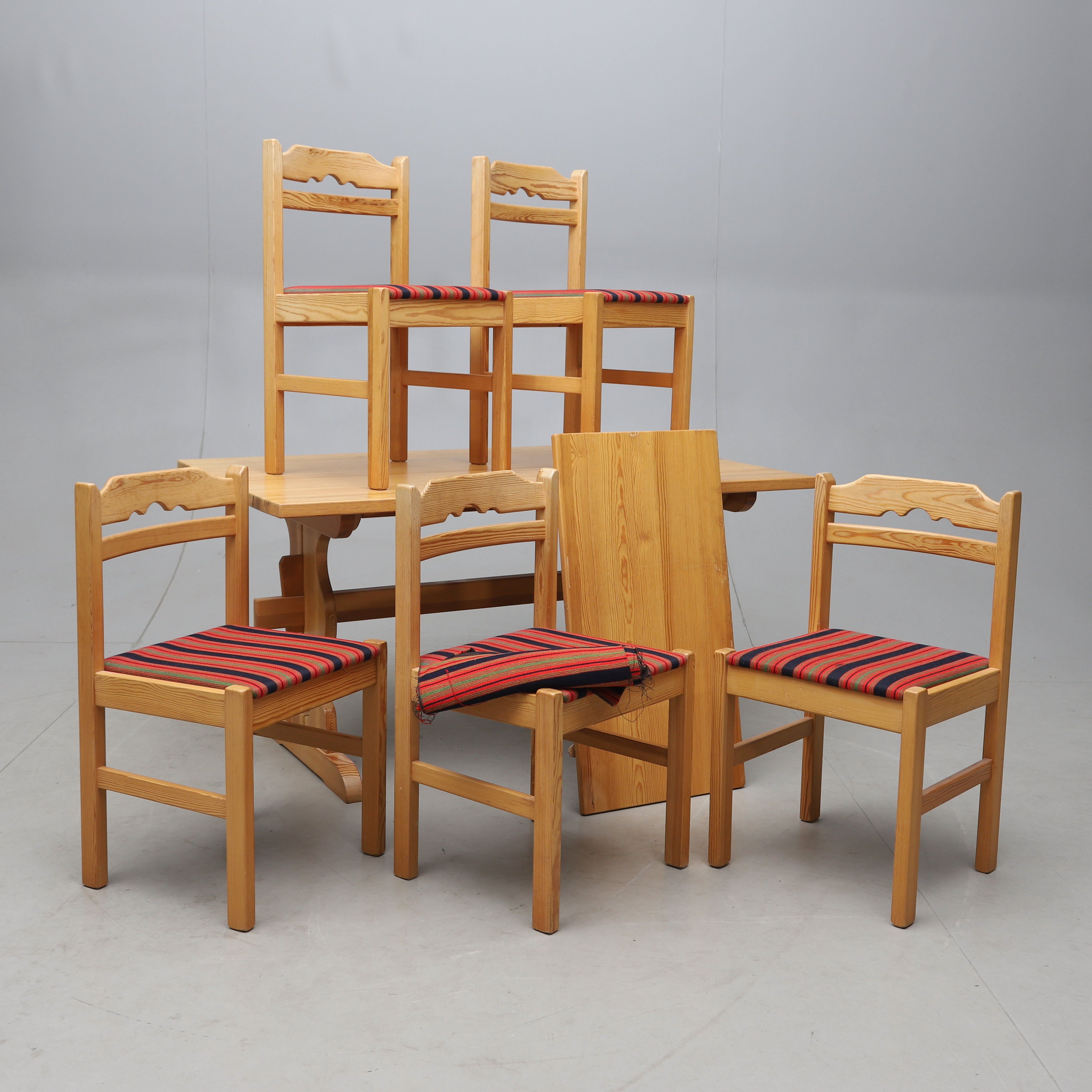 MATGRUPP, 5+1 delar, furu, 1900-talets andra hälft.