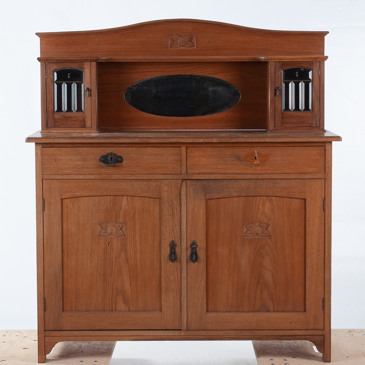 SPEGELSKÄNK, jugend, tidigt 1900-tal.