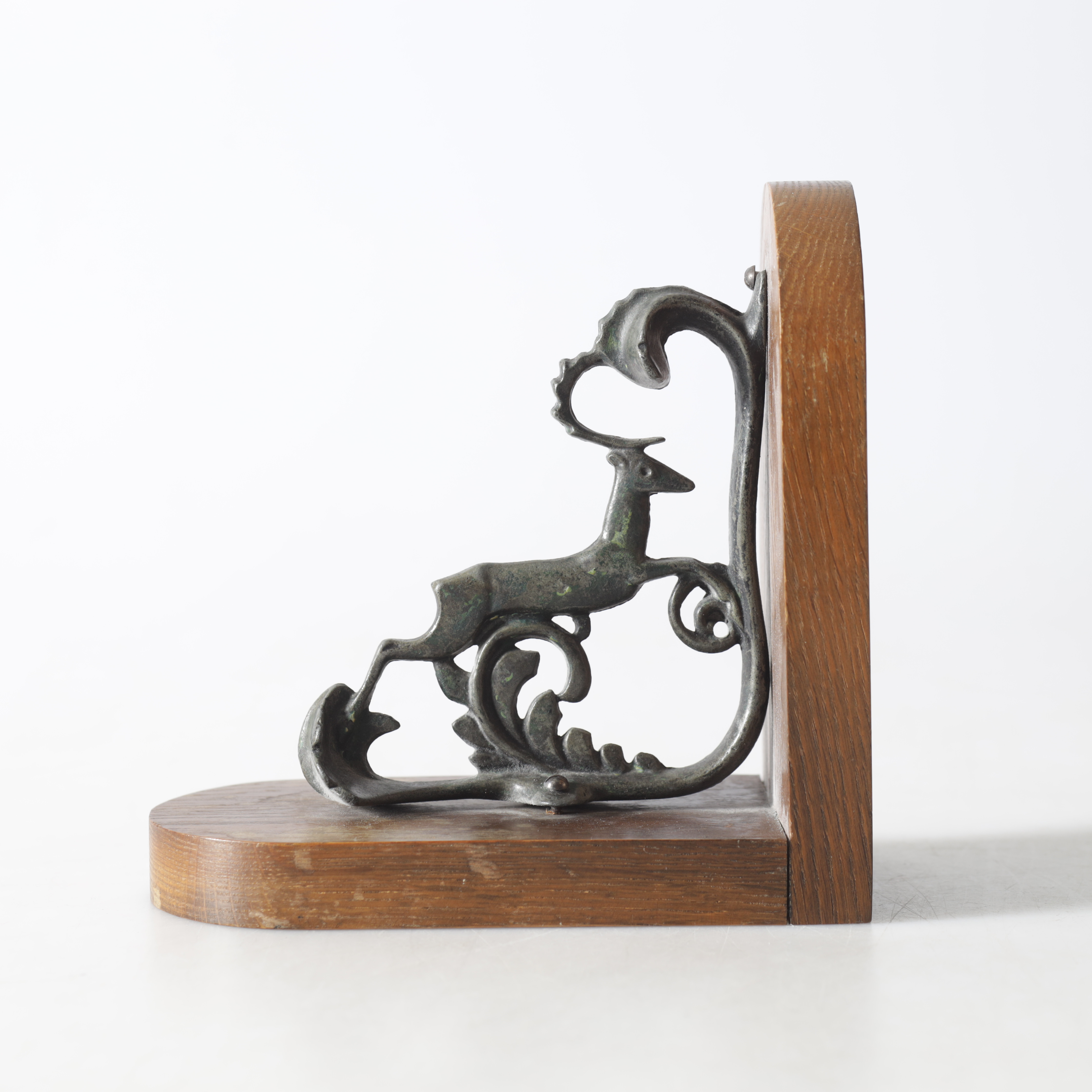 BOKSTÖD, metal & trä, 1900-talets början.