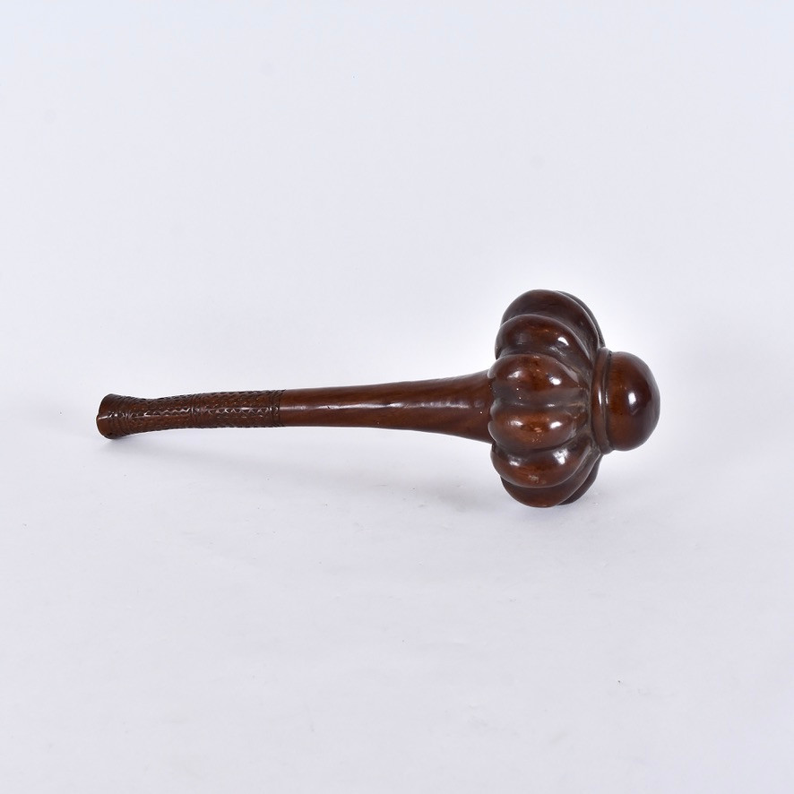 STRIDKLUBBA; hardwood, så kallad Ula, Fiji, 1900-tal.