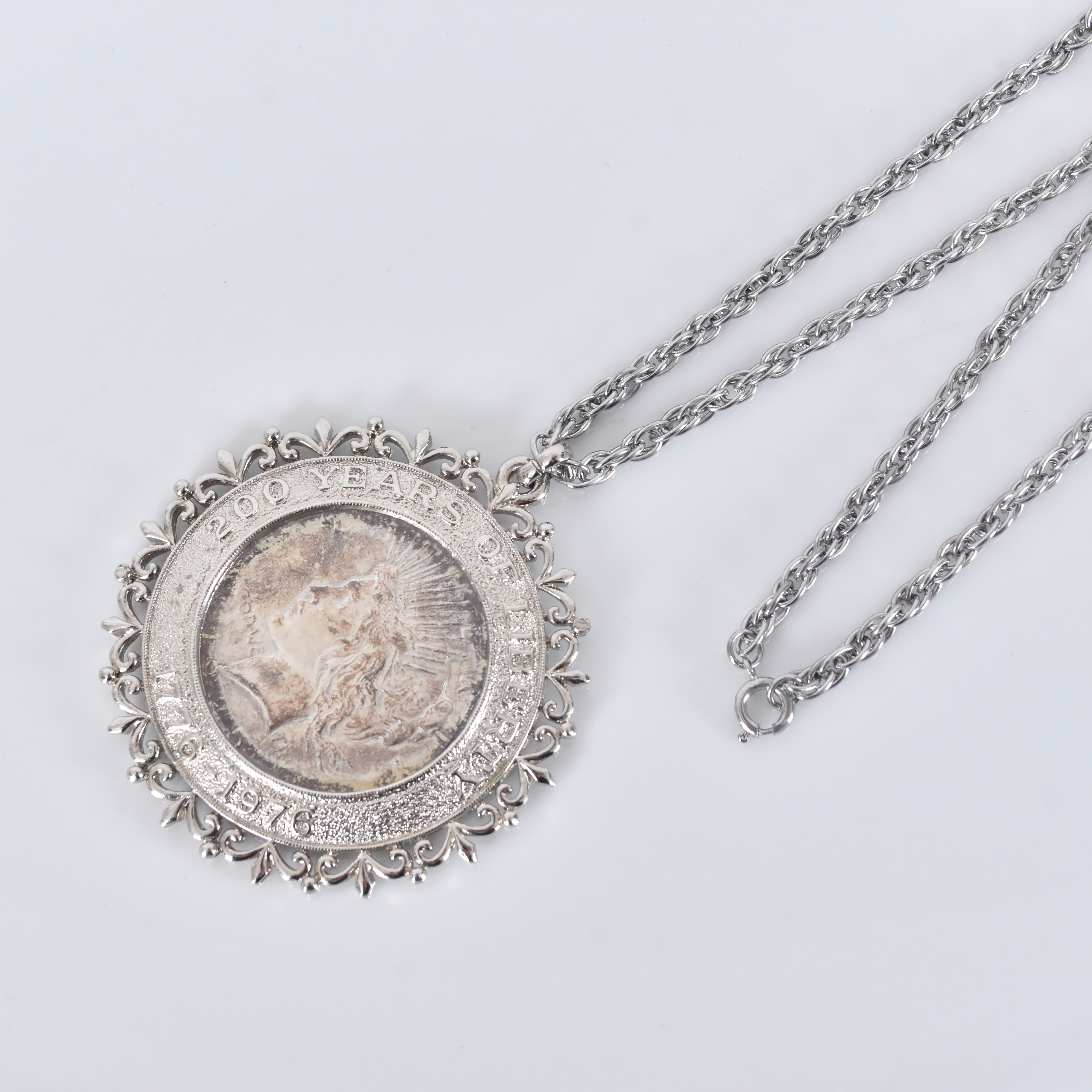 SILVERMYNT, så kallad Peacedollar, 1925.