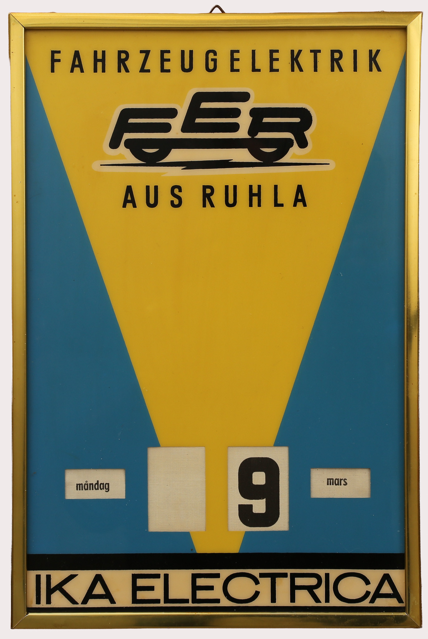 VÄGGKALENDER, metall, plast, papper. "Fahrzeugelektronik aus Ruhla, IKA ELECTRONICA. Östtyskland 1960-tal.