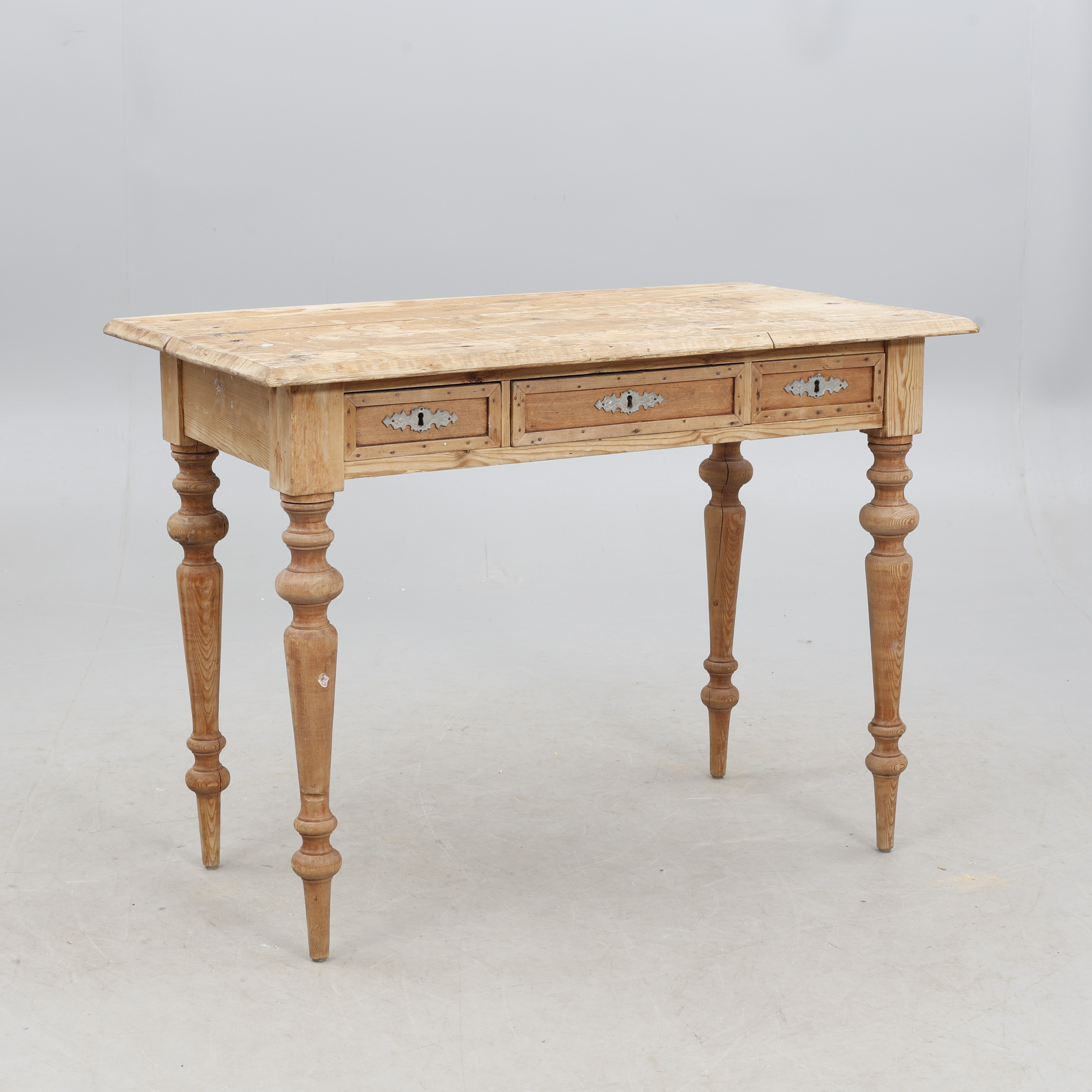 SKRIVBORD, furu, 1800 tal.