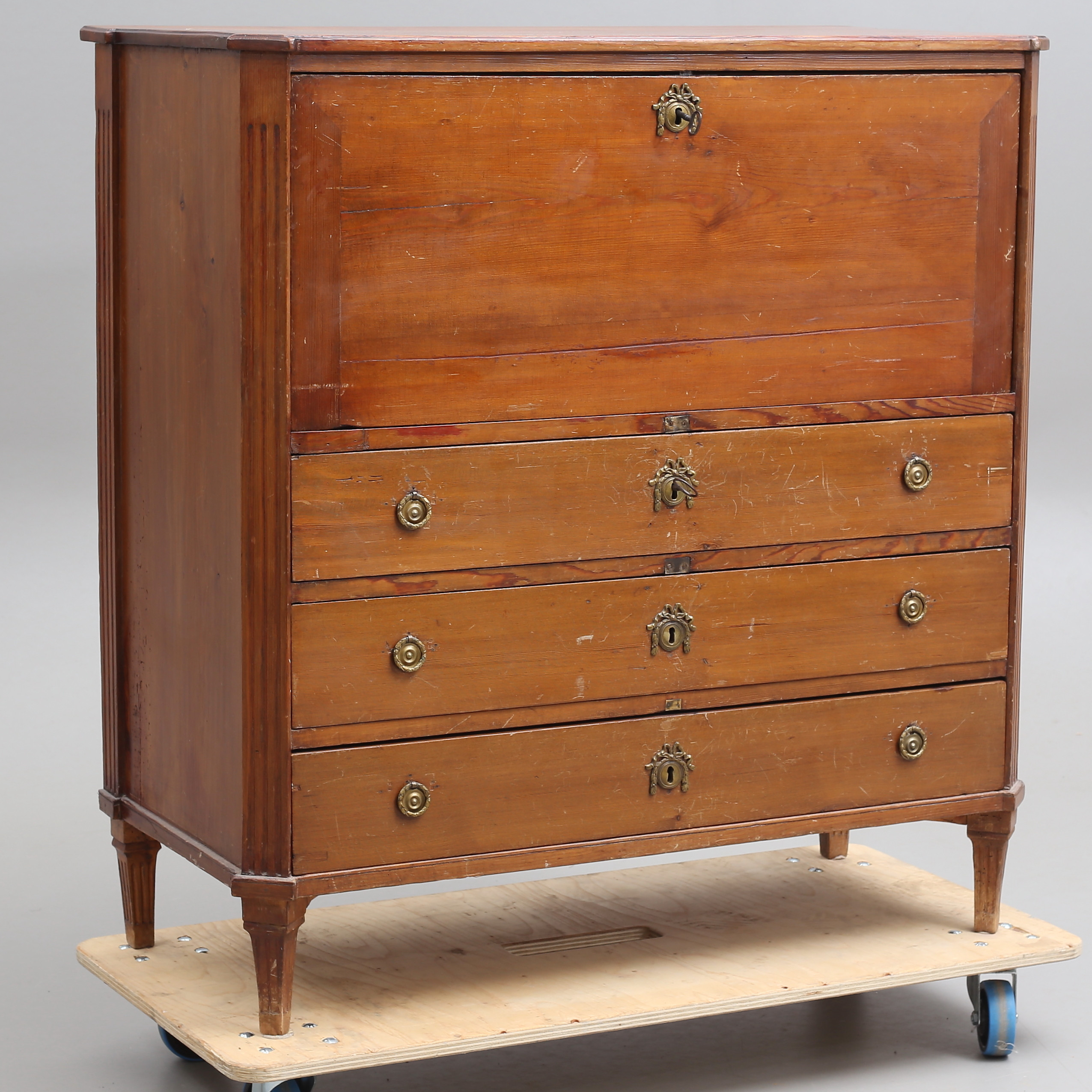 SEKRETÄR, gustaviansk, 1700-tal.