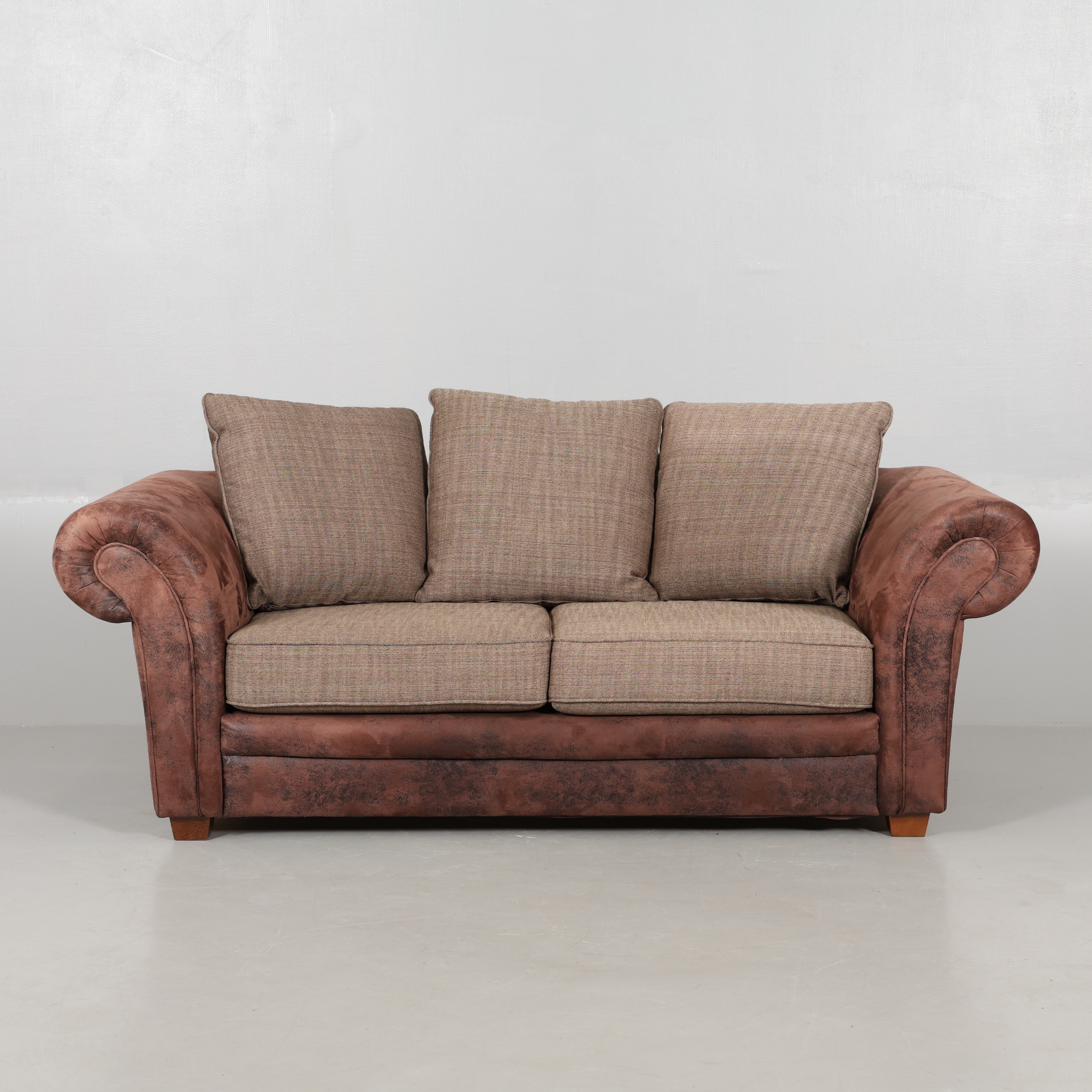 SOFFA, 2-sits, Scapa, Samtida.