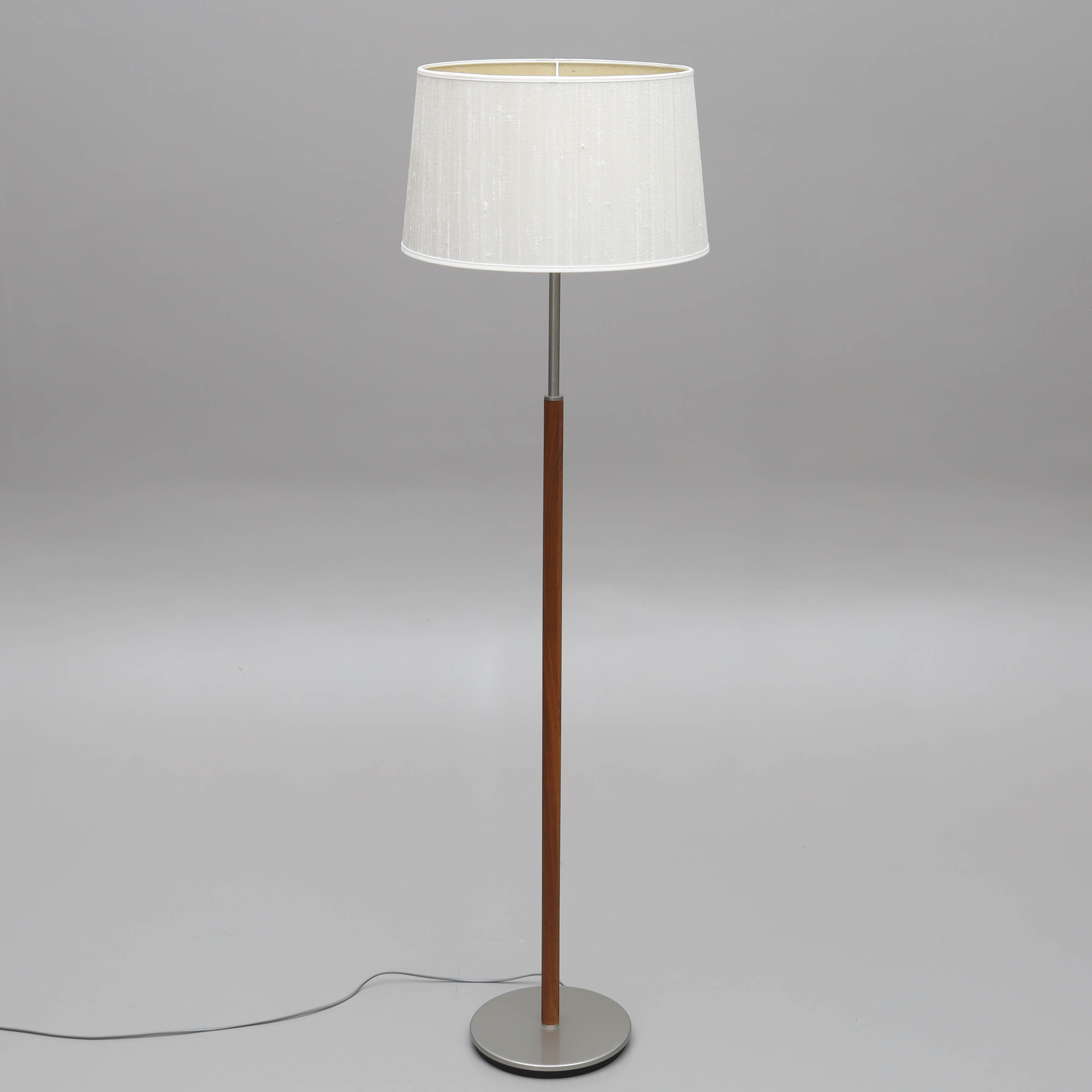 GOLVLAMPA, metall och trä, Belid.