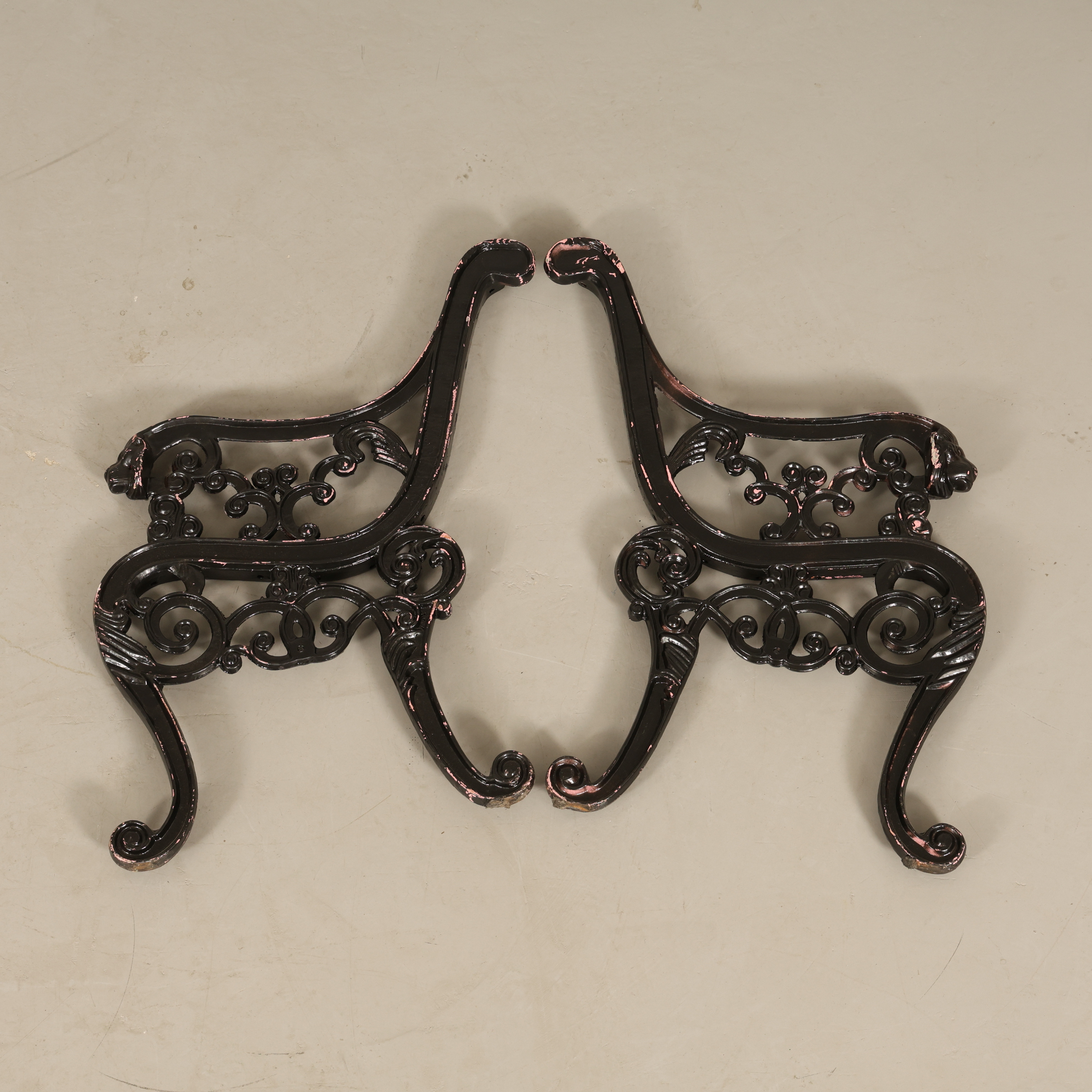 GAVLAR till trädgårdssoffa, 1 par, järn.