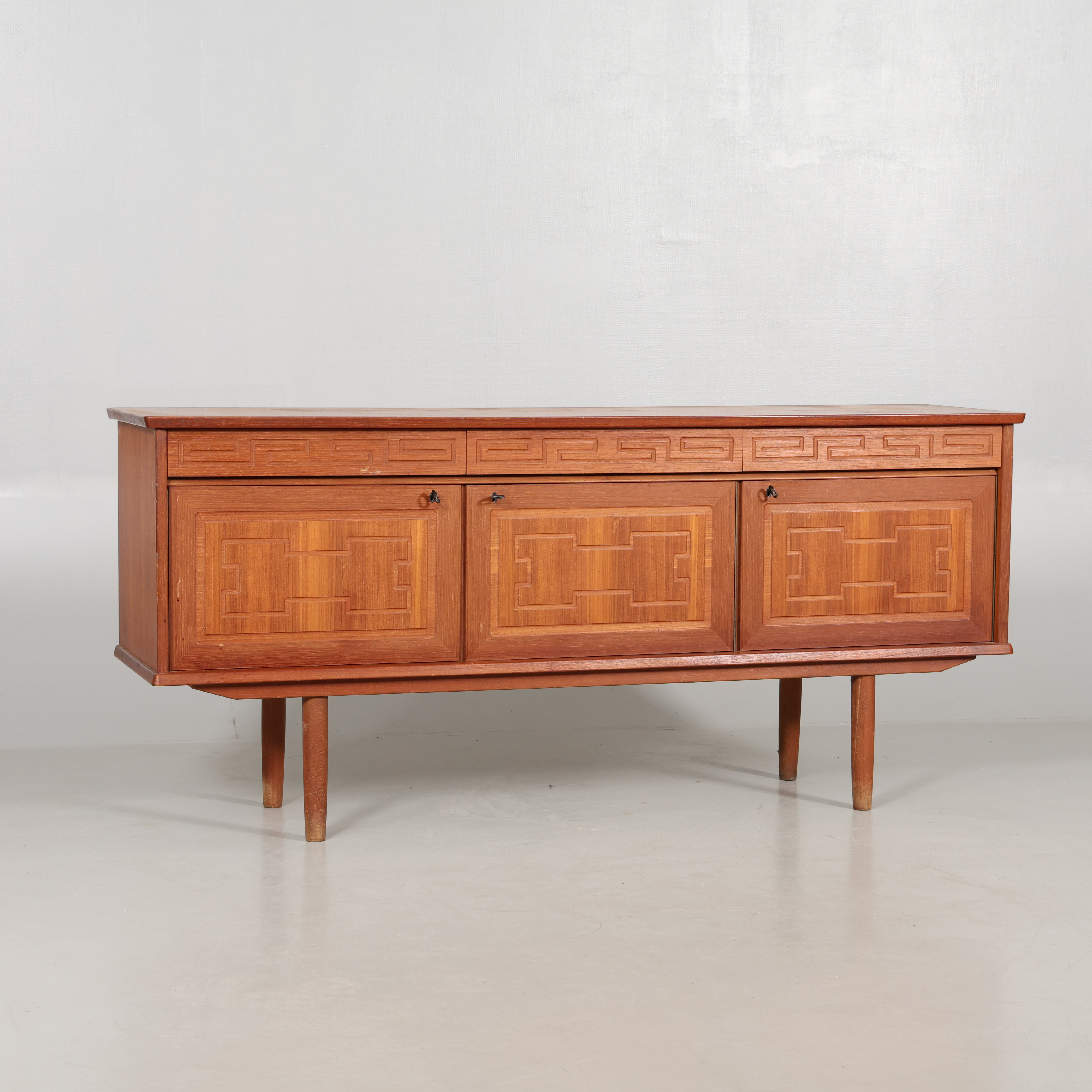 SKÄNK, teak, Bröderna Sörheim, Norge.