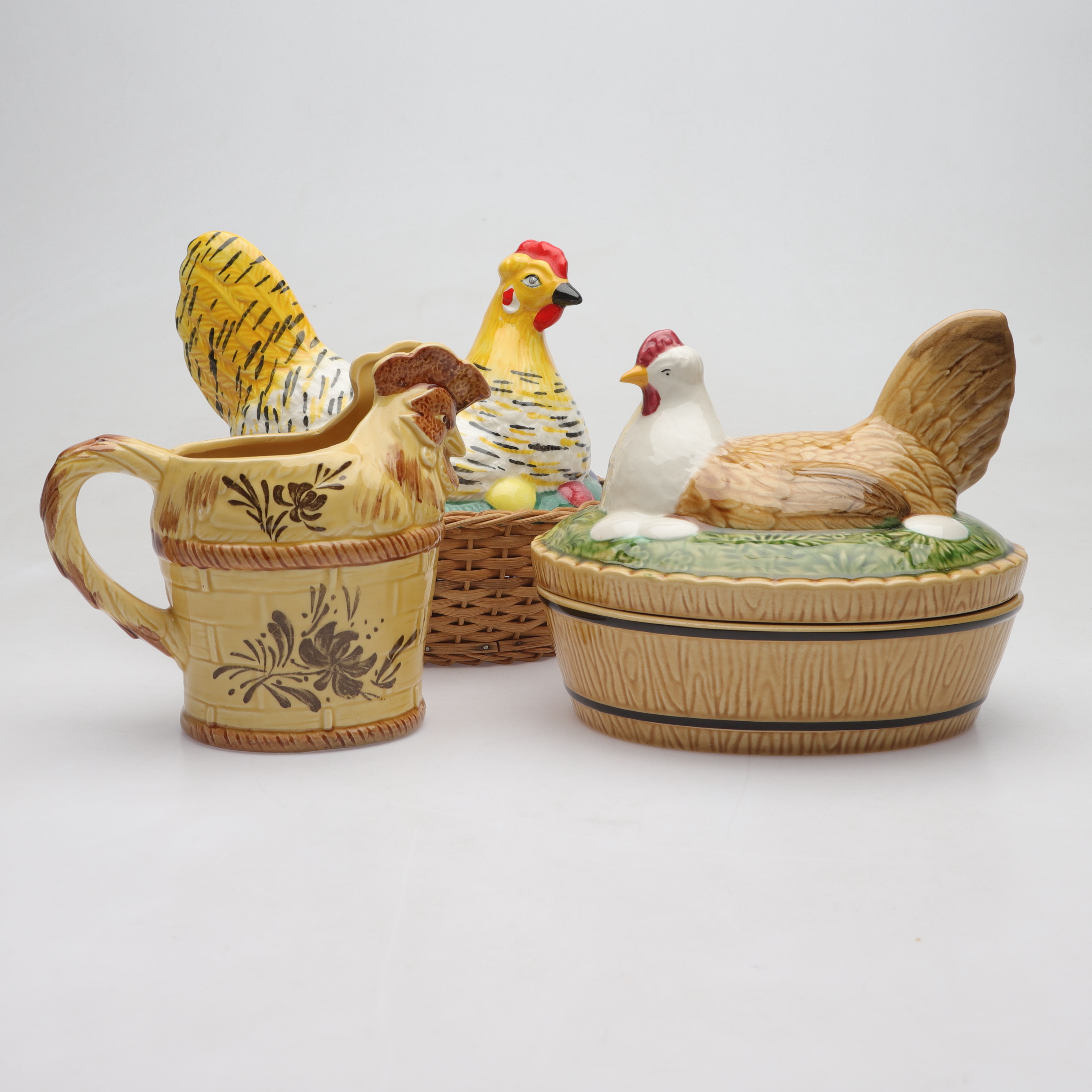 ÄGGHÖNOR OCH KANNA, 3 delar, keramik, påsk, 1900-tal, bland annat Tyskland.