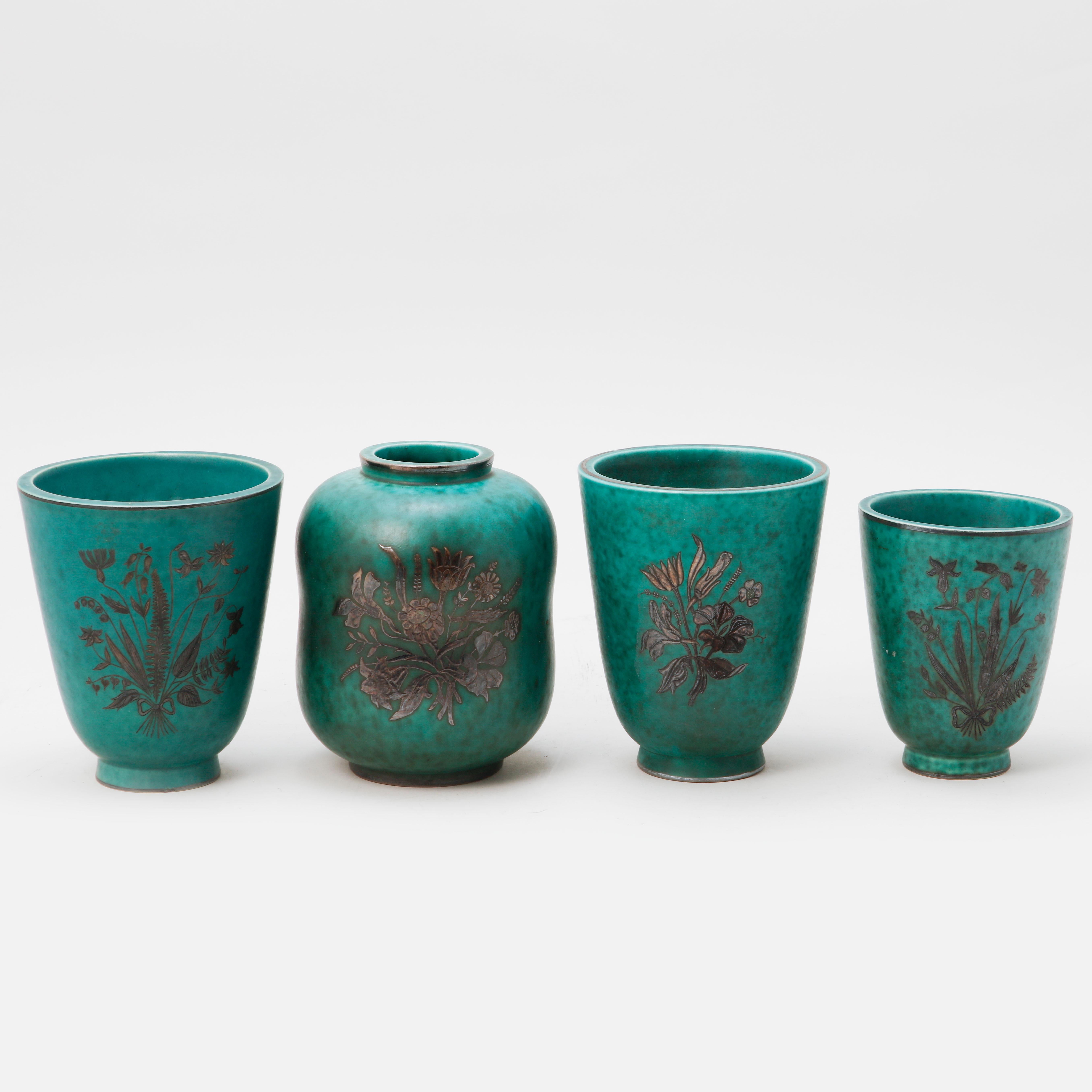 WILHELM KÅGE. Vaser, 4 stycken, stengods, "Argenta", Gustavsberg.